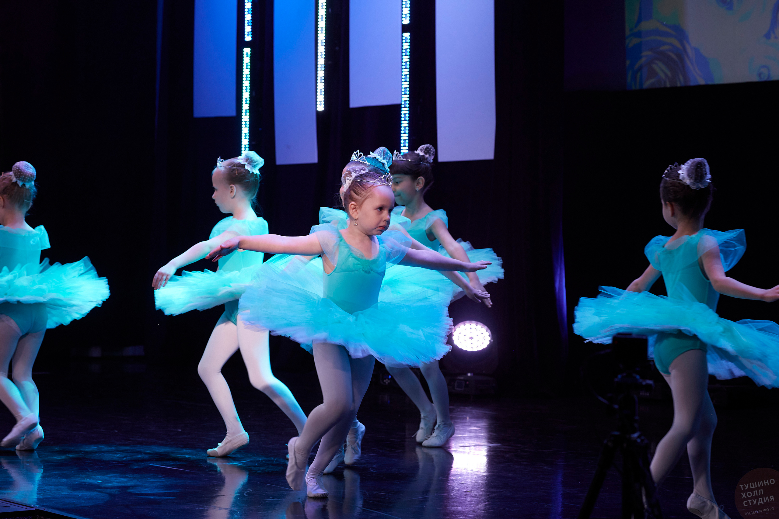 Lil Ballerine детская школа балета. Концерт в Тушино Холл. Фотографъ Сергѣевъ. Поймать мгновеніе