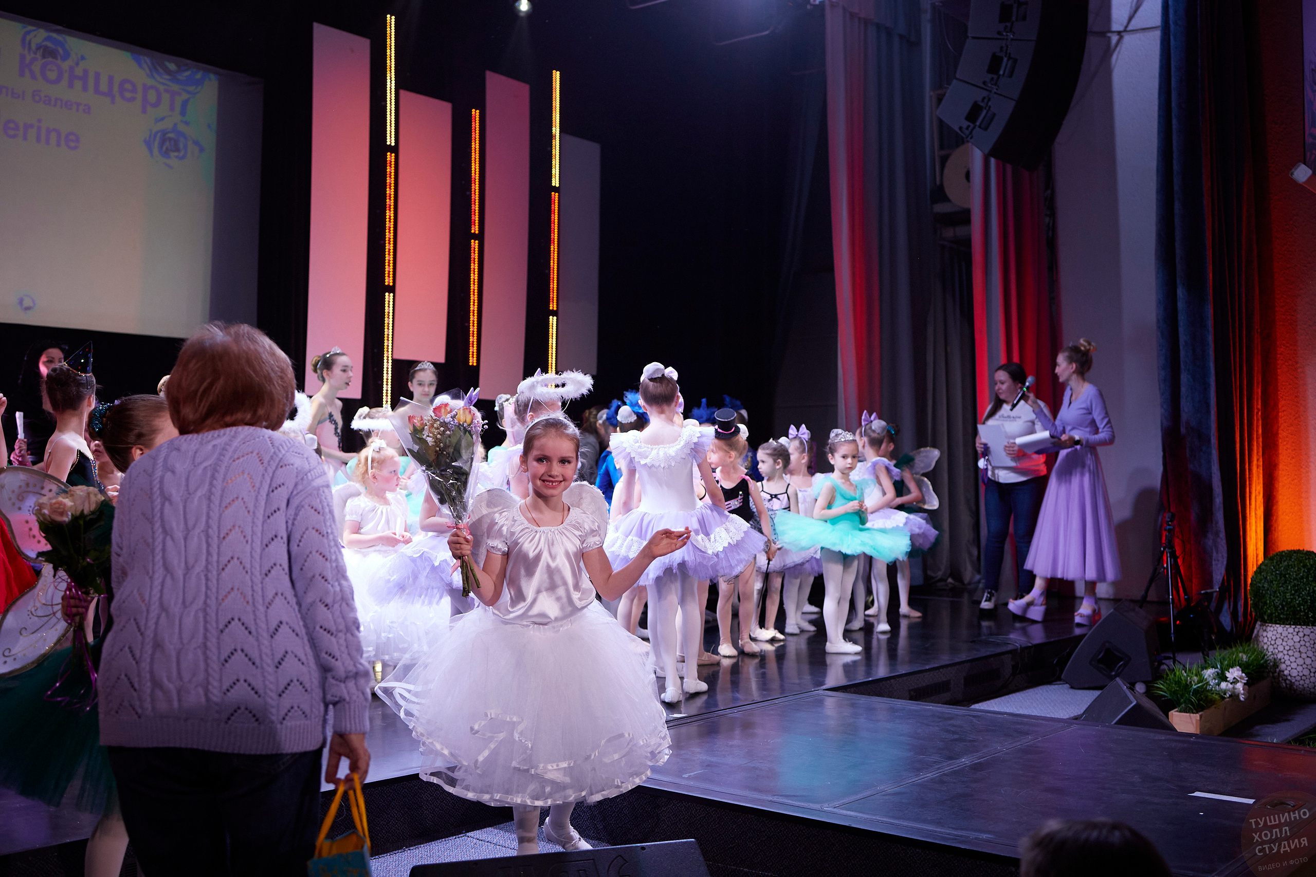 Lil Ballerine детская школа балета. Концерт в Тушино Холл. Фотографъ Сергѣевъ. Поймать мгновеніе