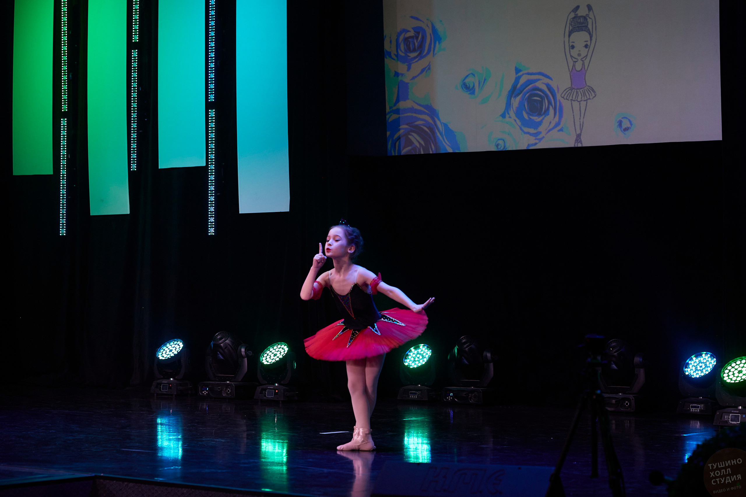Lil Ballerine детская школа балета. Концерт в Тушино Холл. Фотографъ Сергѣевъ. Поймать мгновеніе