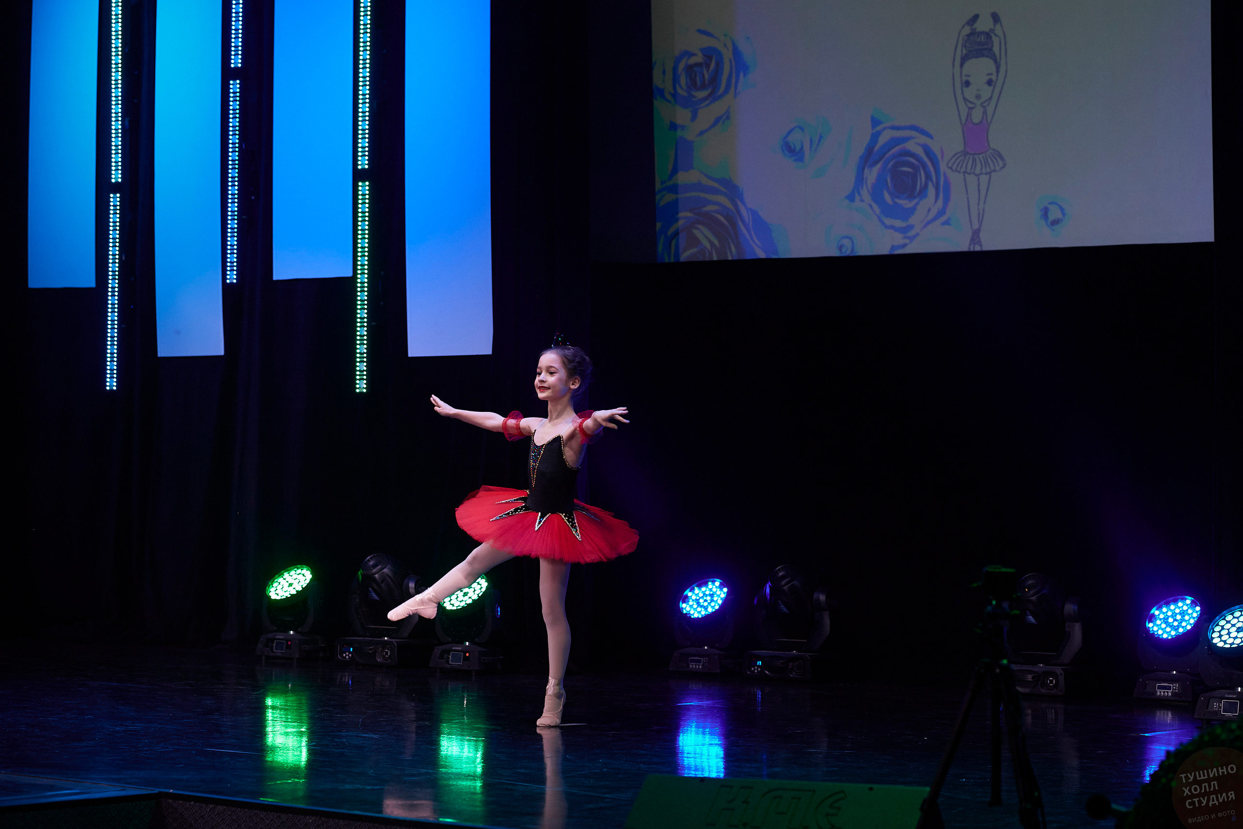 Lil Ballerine детская школа балета. Концерт в Тушино Холл. Фотографъ Сергѣевъ. Поймать мгновеніе
