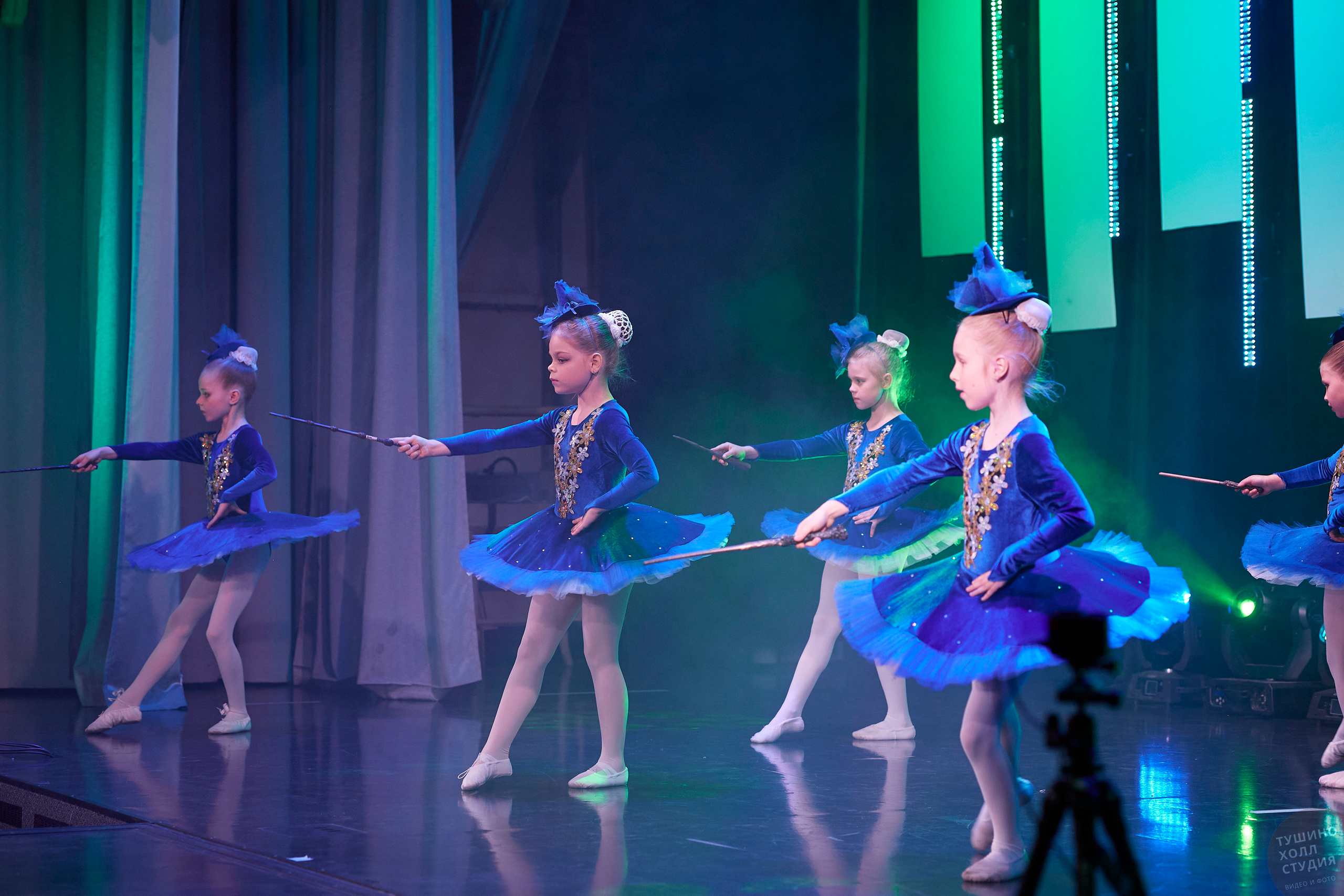 Lil Ballerine детская школа балета. Концерт в Тушино Холл. Фотографъ Сергѣевъ. Поймать мгновеніе