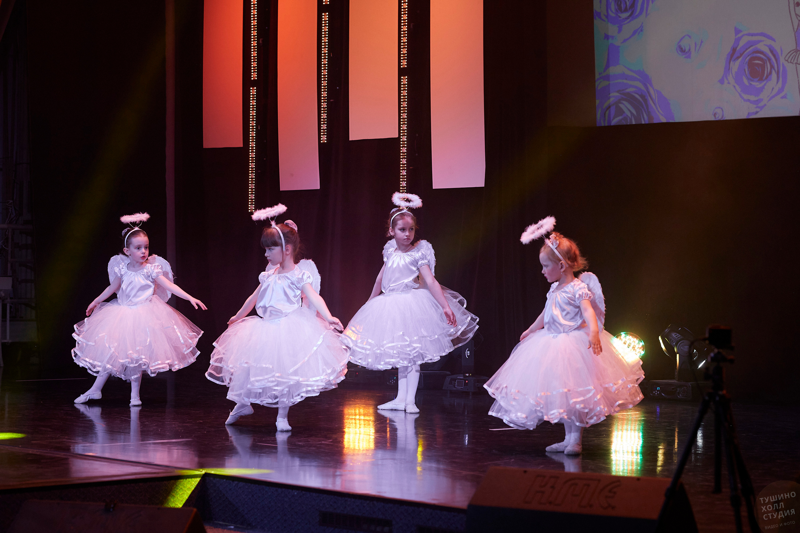 Lil Ballerine детская школа балета. Концерт в Тушино Холл. Фотографъ Сергѣевъ. Поймать мгновеніе
