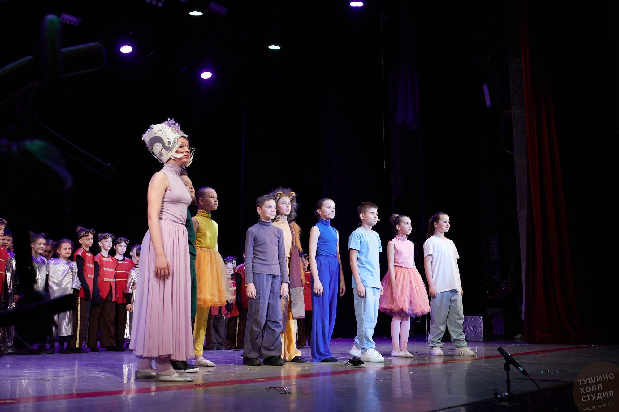 Спектакль «Волшебник из страны Оз». Школа «Инсайд». Фотографъ Сергѣевъ. Поймать мгновеніе