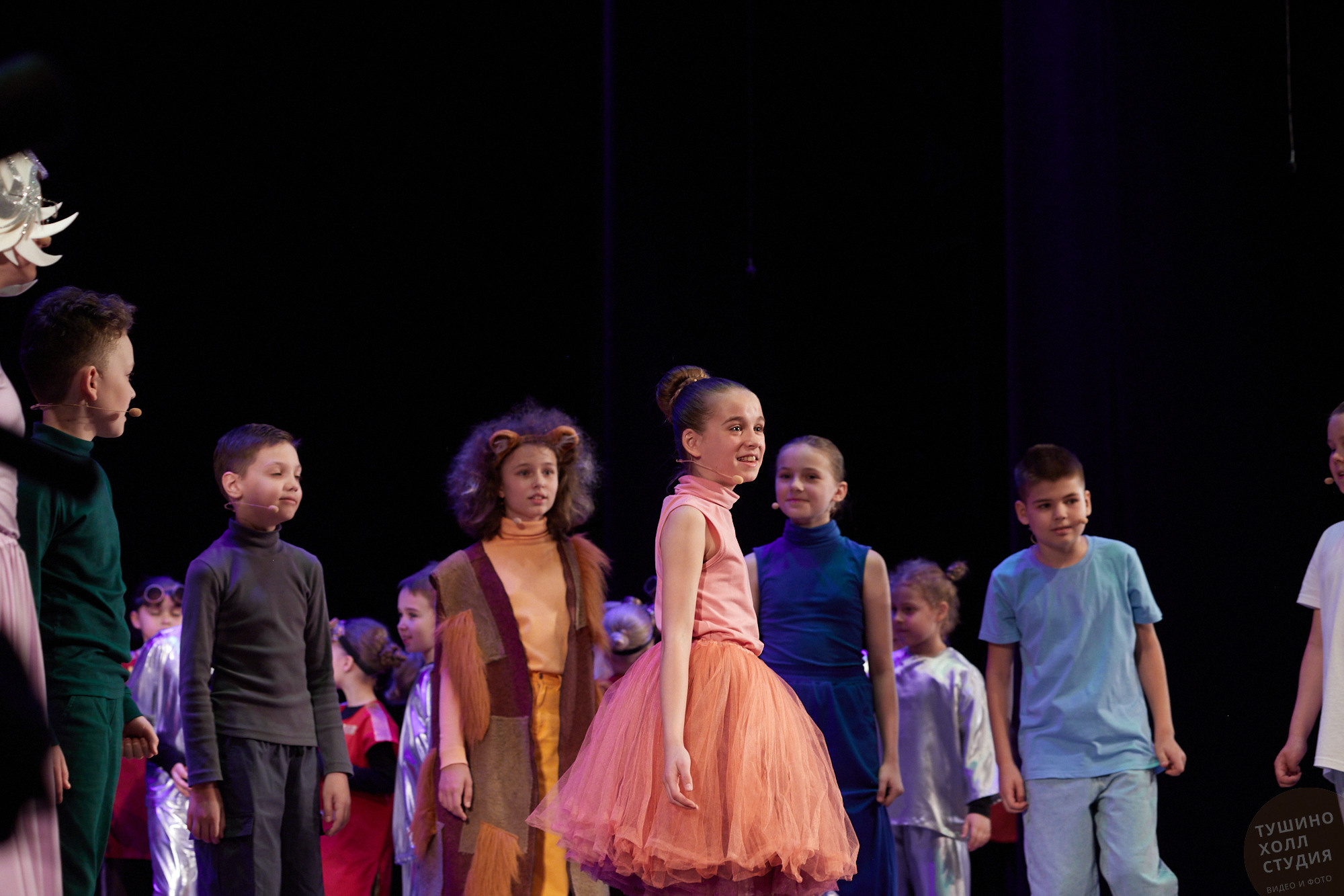 Спектакль «Волшебник из страны Оз». Школа «Инсайд». Фотографъ Сергѣевъ. Поймать мгновеніе