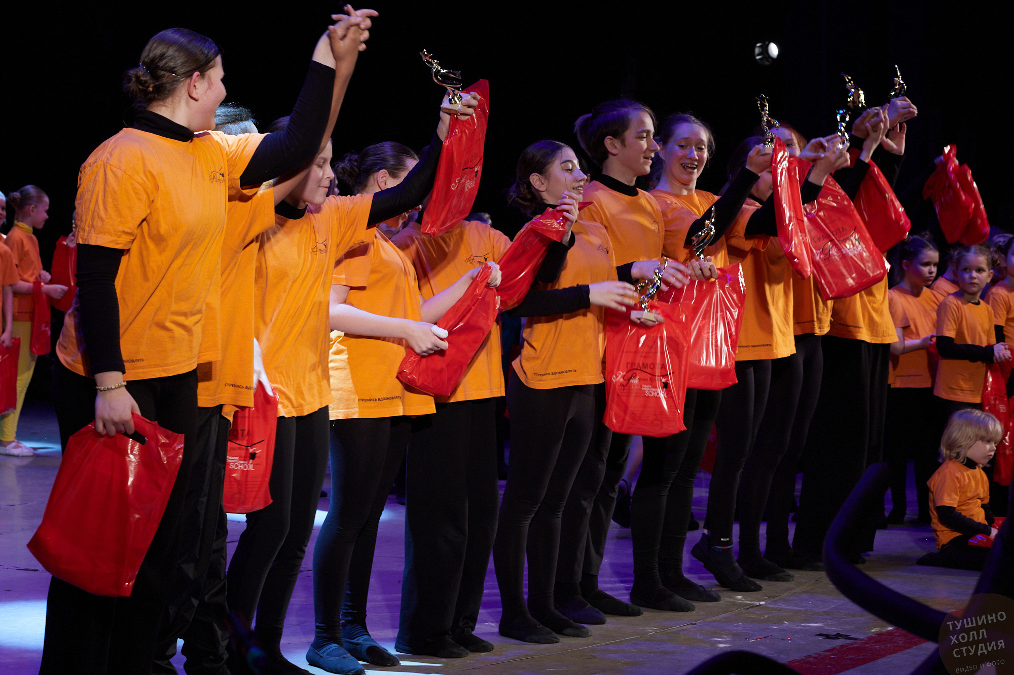 Спектакль «Волшебник из страны Оз». Школа «Инсайд». Фотографъ Сергѣевъ. Поймать мгновеніе