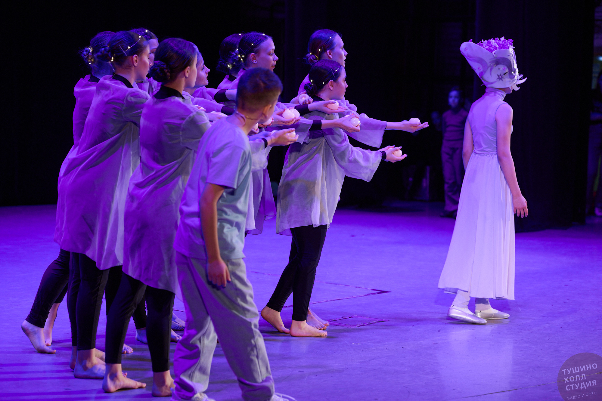 Спектакль «Волшебник из страны Оз». Школа «Инсайд». Фотографъ Сергѣевъ. Поймать мгновеніе