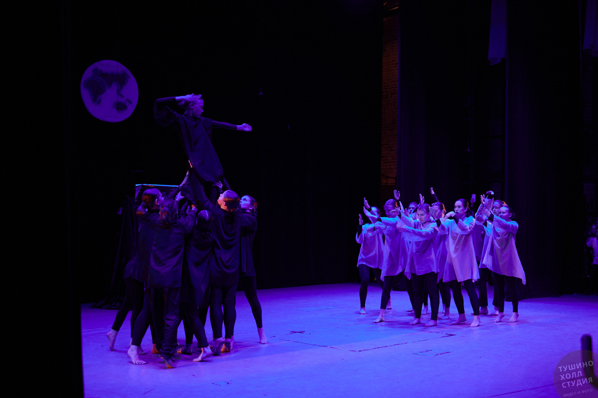 Спектакль «Волшебник из страны Оз». Школа «Инсайд». Фотографъ Сергѣевъ. Поймать мгновеніе