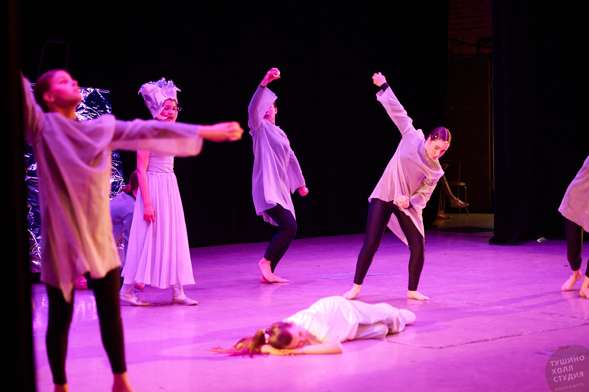 Спектакль «Волшебник из страны Оз». Школа «Инсайд». Фотографъ Сергѣевъ. Поймать мгновеніе