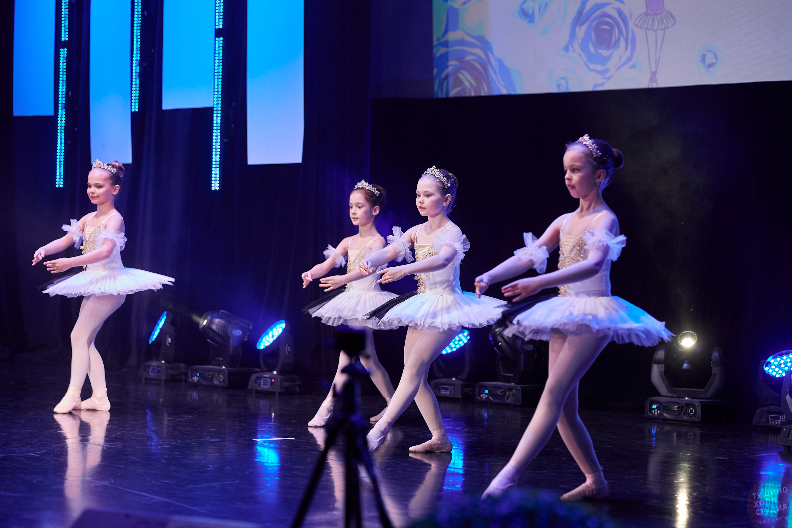 Lil Ballerine детская школа балета. Концерт в Тушино Холл. Фотографъ Сергѣевъ. Поймать мгновеніе