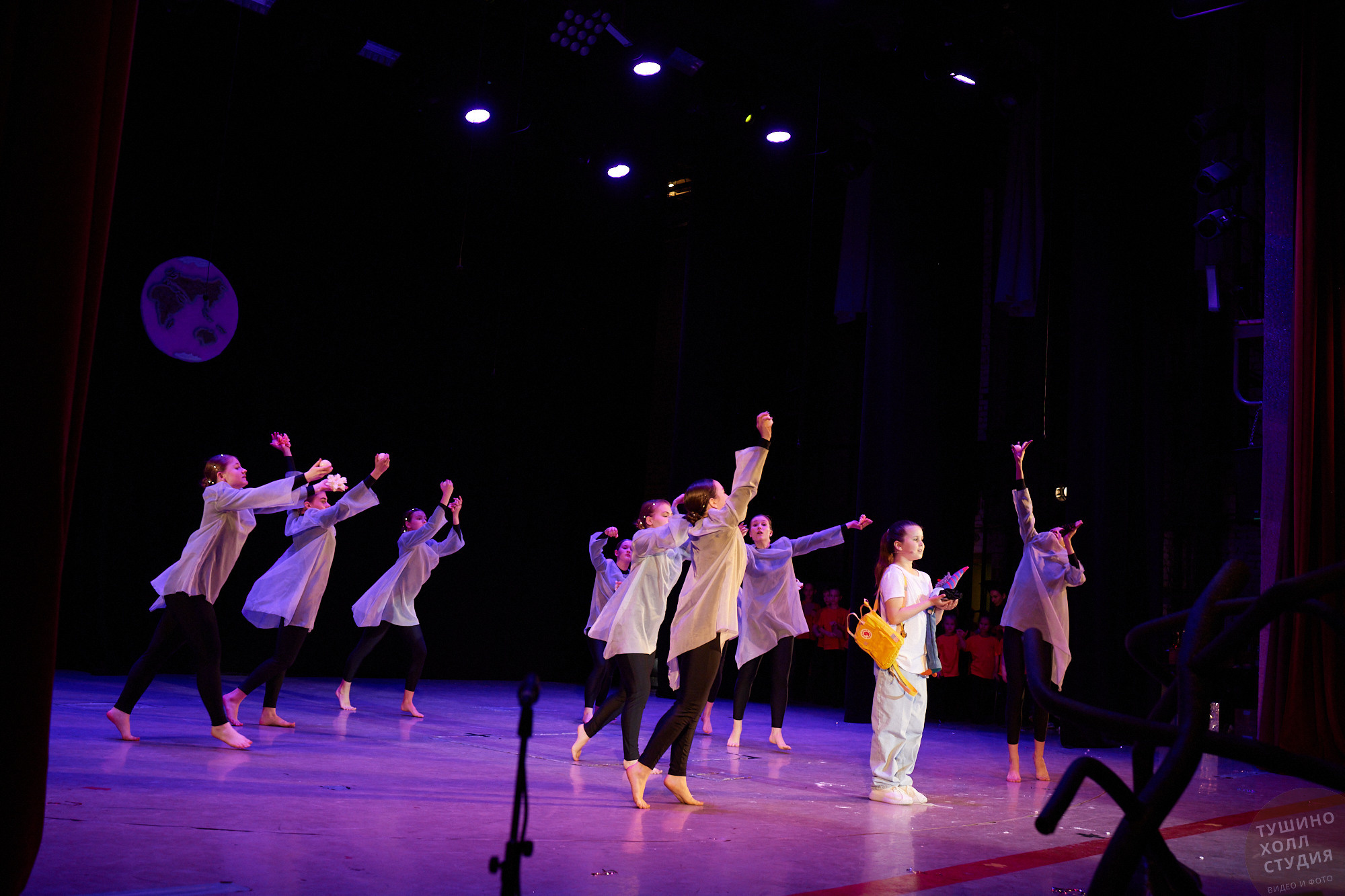 Спектакль «Волшебник из страны Оз». Школа «Инсайд». Фотографъ Сергѣевъ. Поймать мгновеніе