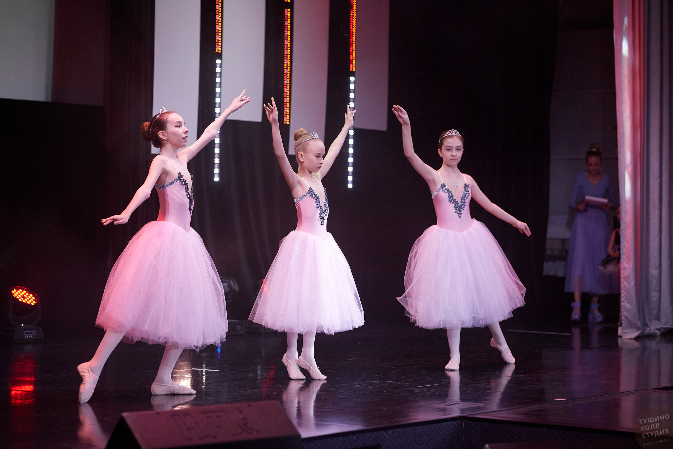 Lil Ballerine детская школа балета. Концерт в Тушино Холл. Фотографъ Сергѣевъ. Поймать мгновеніе