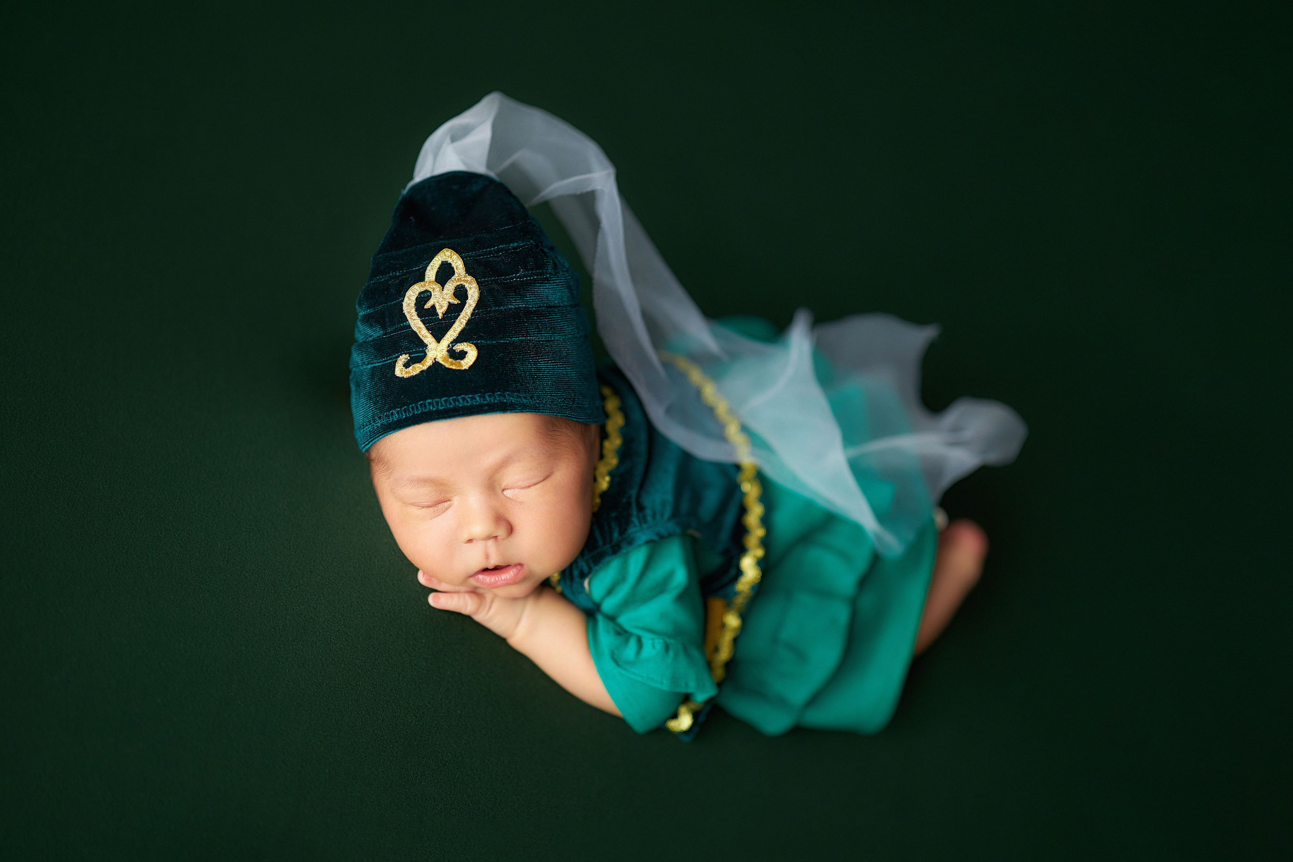 Новорожденные. Фотограф новорожденных в Набережных челнах