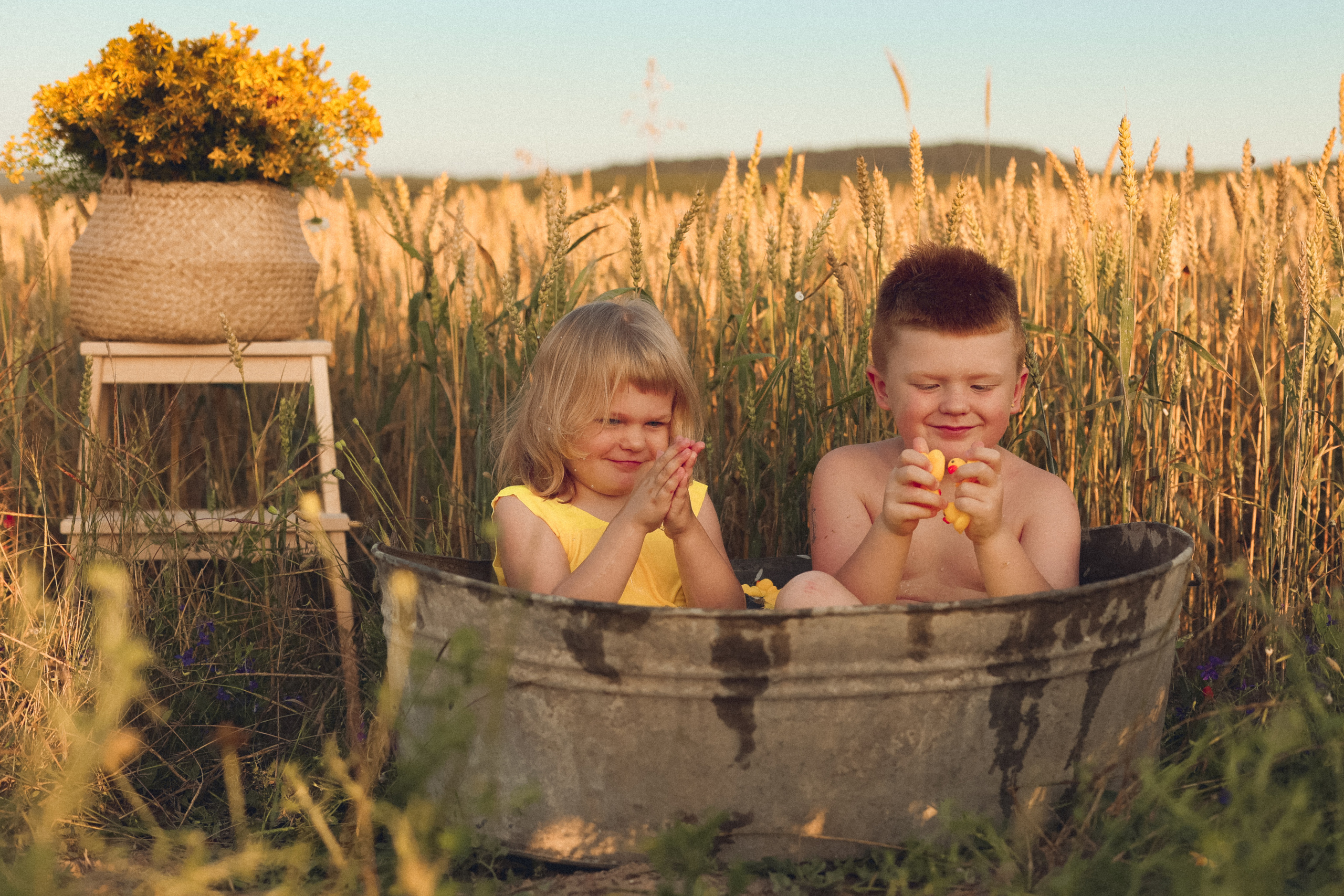 Дети в тазике. Фотосессии в Крыму. Добро пожаловать в мой Мир