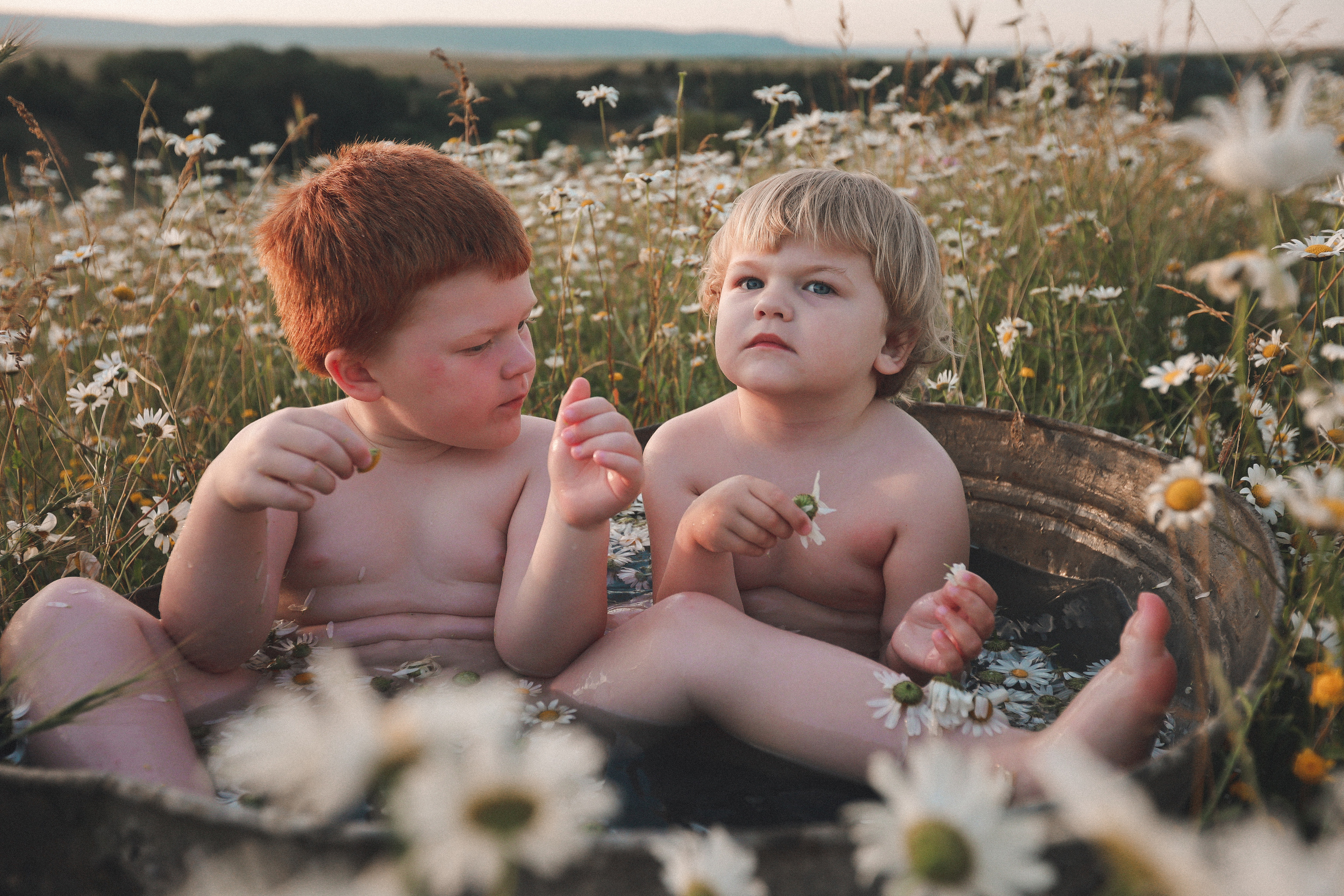 Дети в тазике. Фотосессии в Крыму. Добро пожаловать в мой Мир