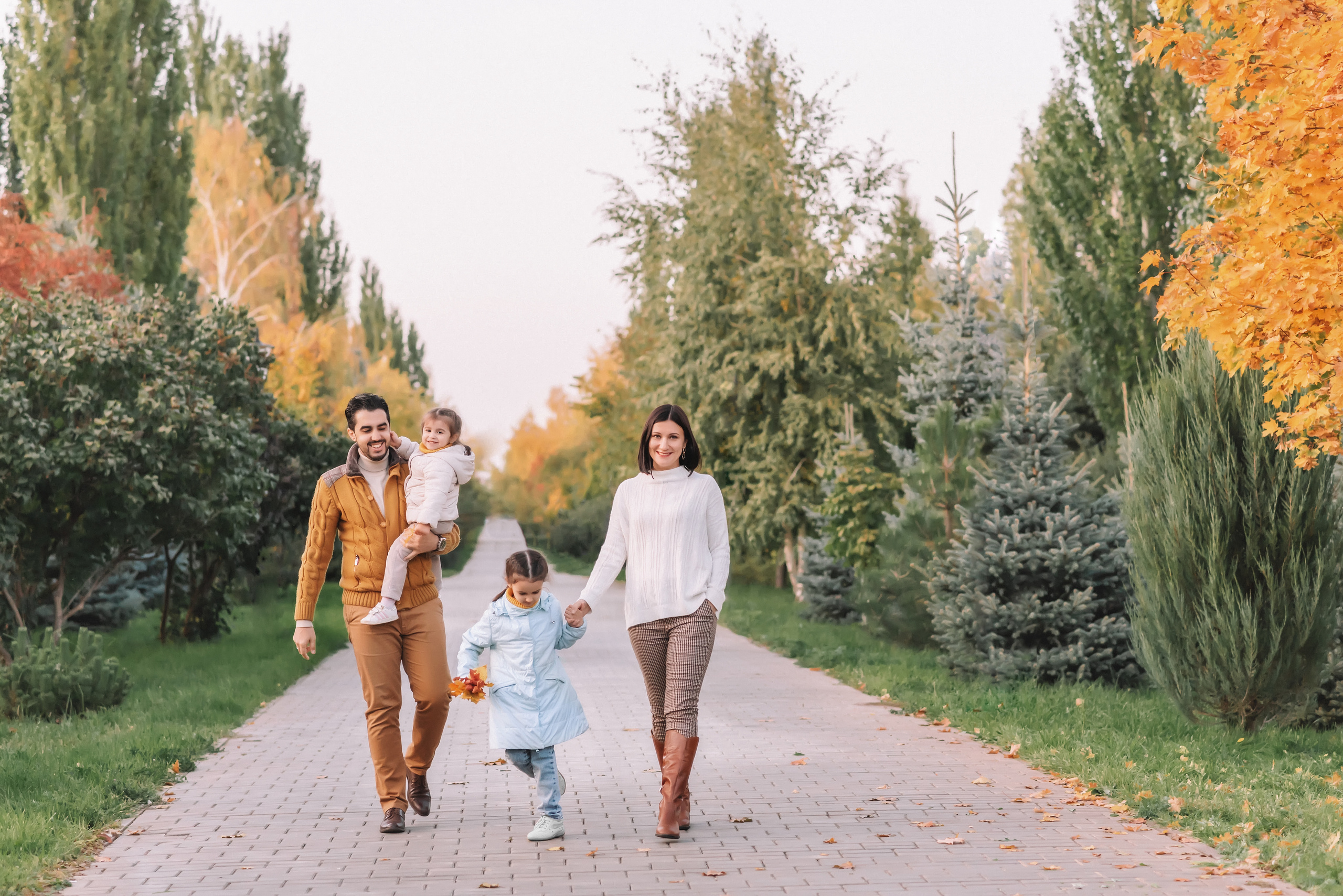 Осенняя прогулка. Церковный фотограф на Таинство Крещения и Венчания в Оренбурге и Оренбургской области Екатерина Белкина