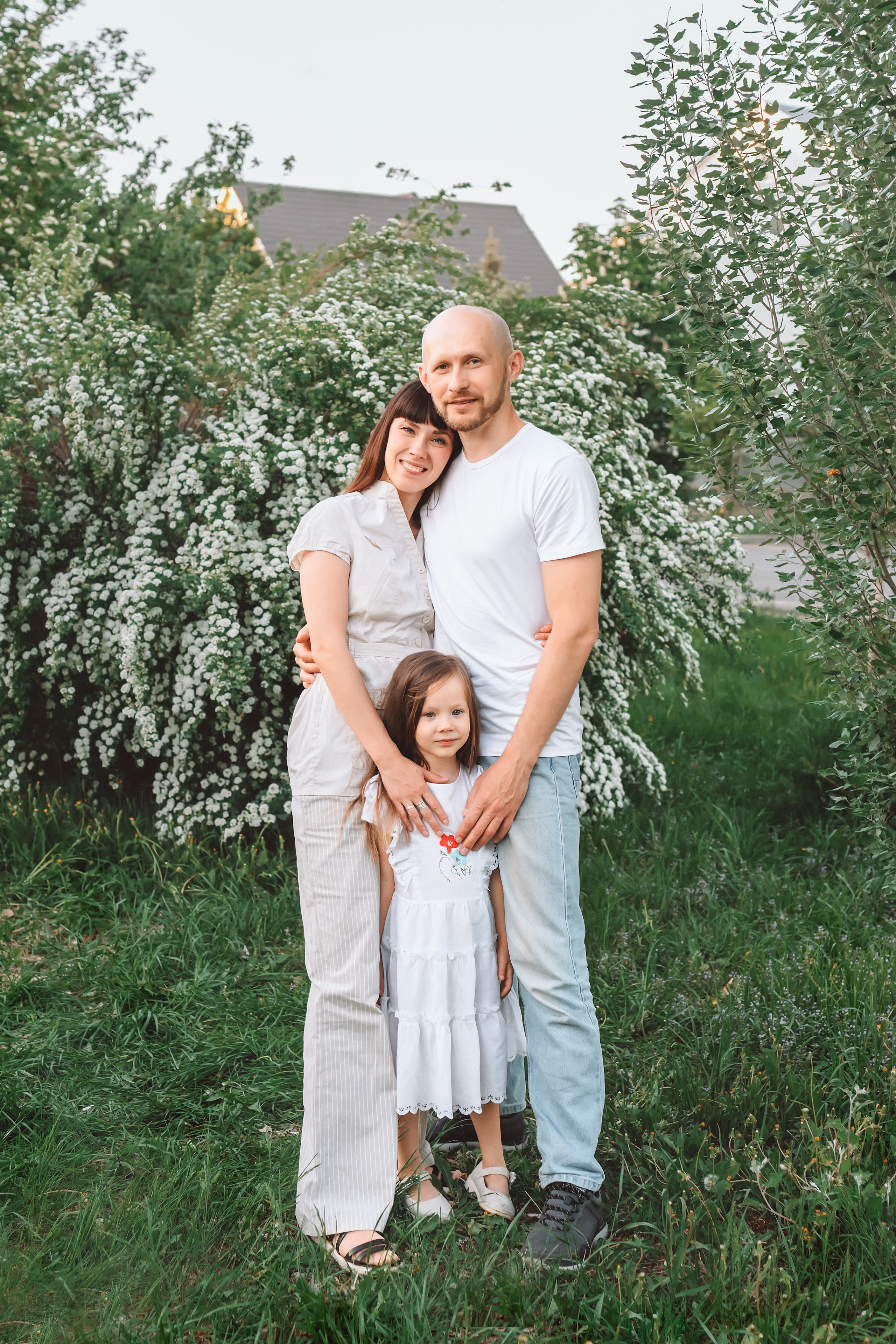 Май. Зиля, Юра и Алиса. Церковный фотограф на Таинство Крещения и Венчания в Оренбурге и Оренбургской области Екатерина Белкина