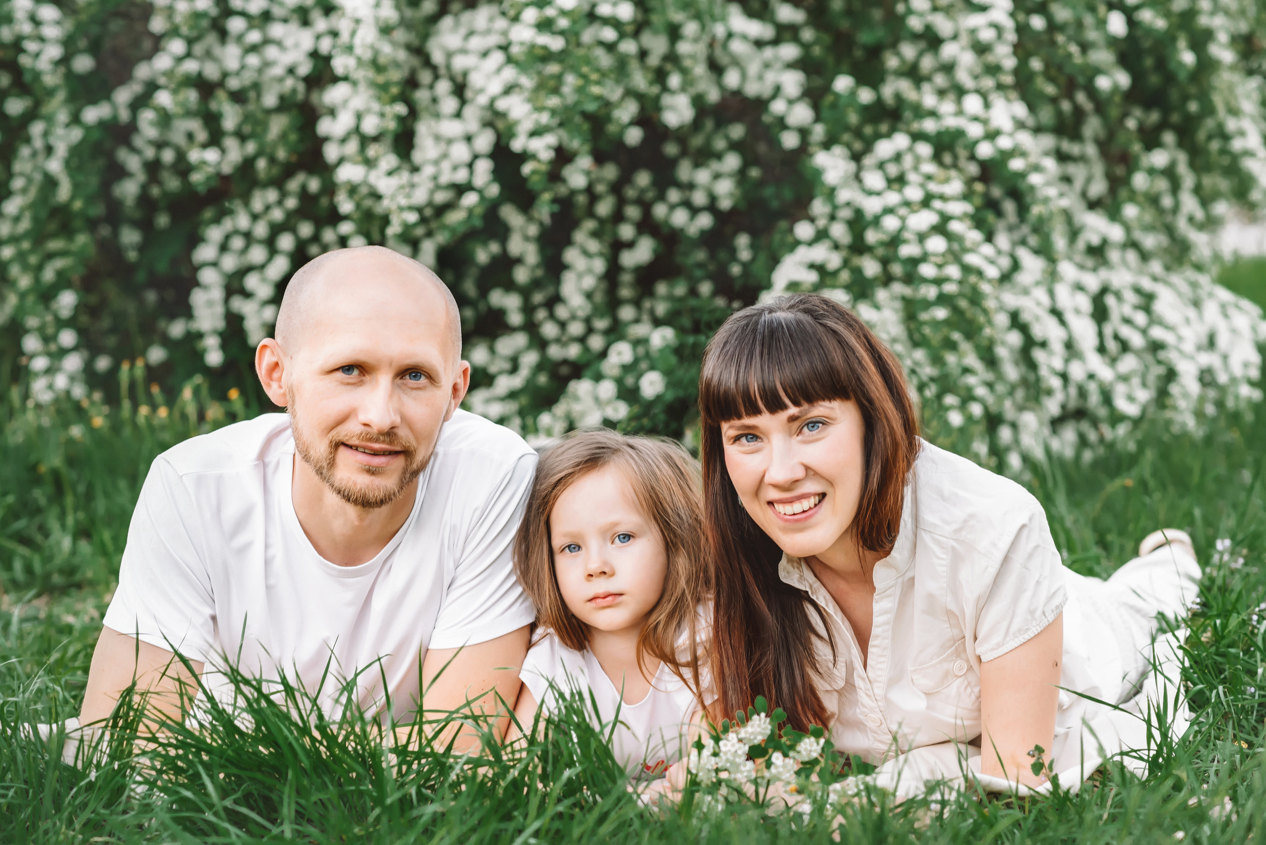 Май. Зиля, Юра и Алиса. Церковный фотограф на Таинство Крещения и Венчания в Оренбурге и Оренбургской области Екатерина Белкина