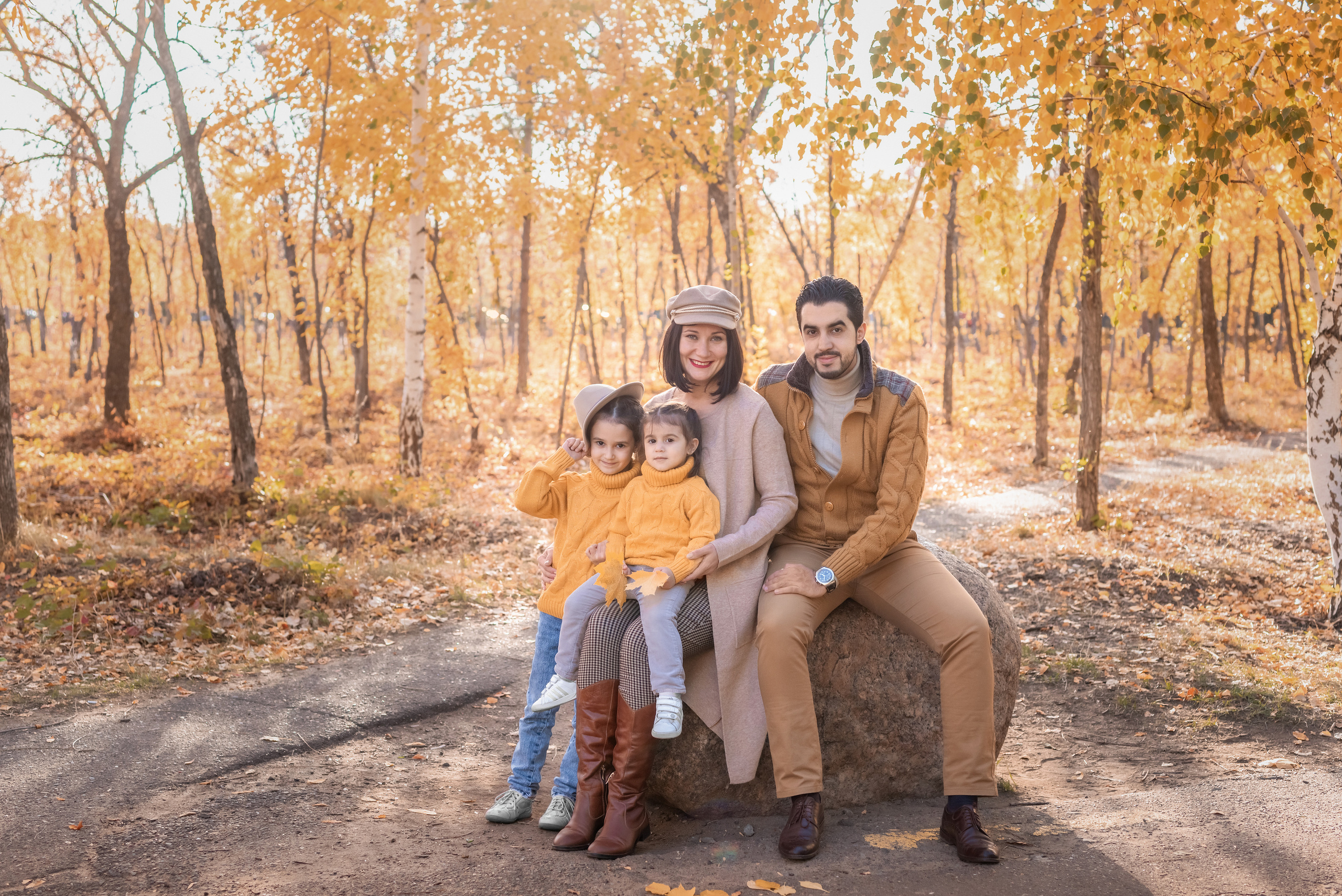Осенняя прогулка. Церковный фотограф на Таинство Крещения и Венчания в Оренбурге и Оренбургской области Екатерина Белкина