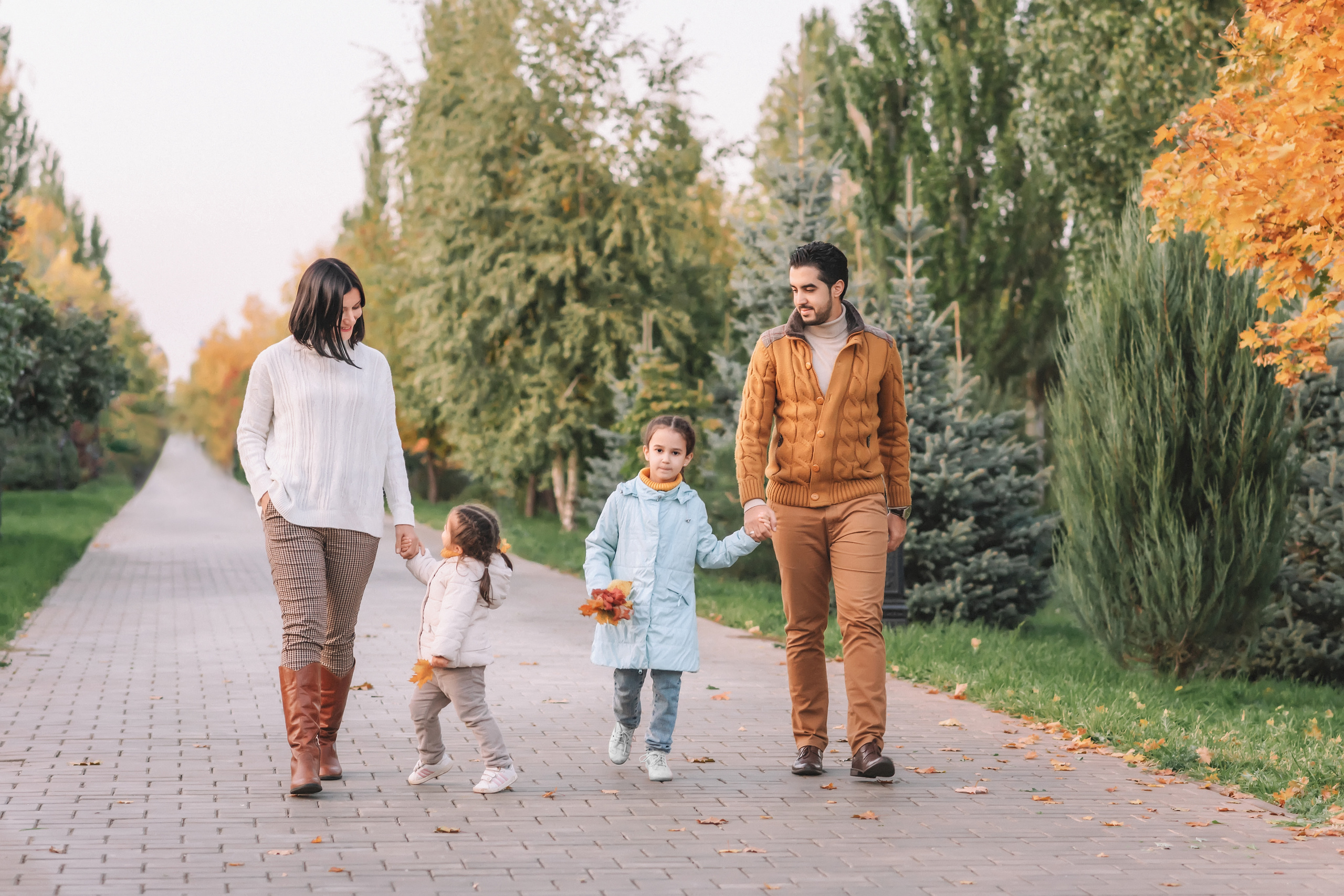 Осенняя прогулка. Церковный фотограф на Таинство Крещения и Венчания в Оренбурге и Оренбургской области Екатерина Белкина