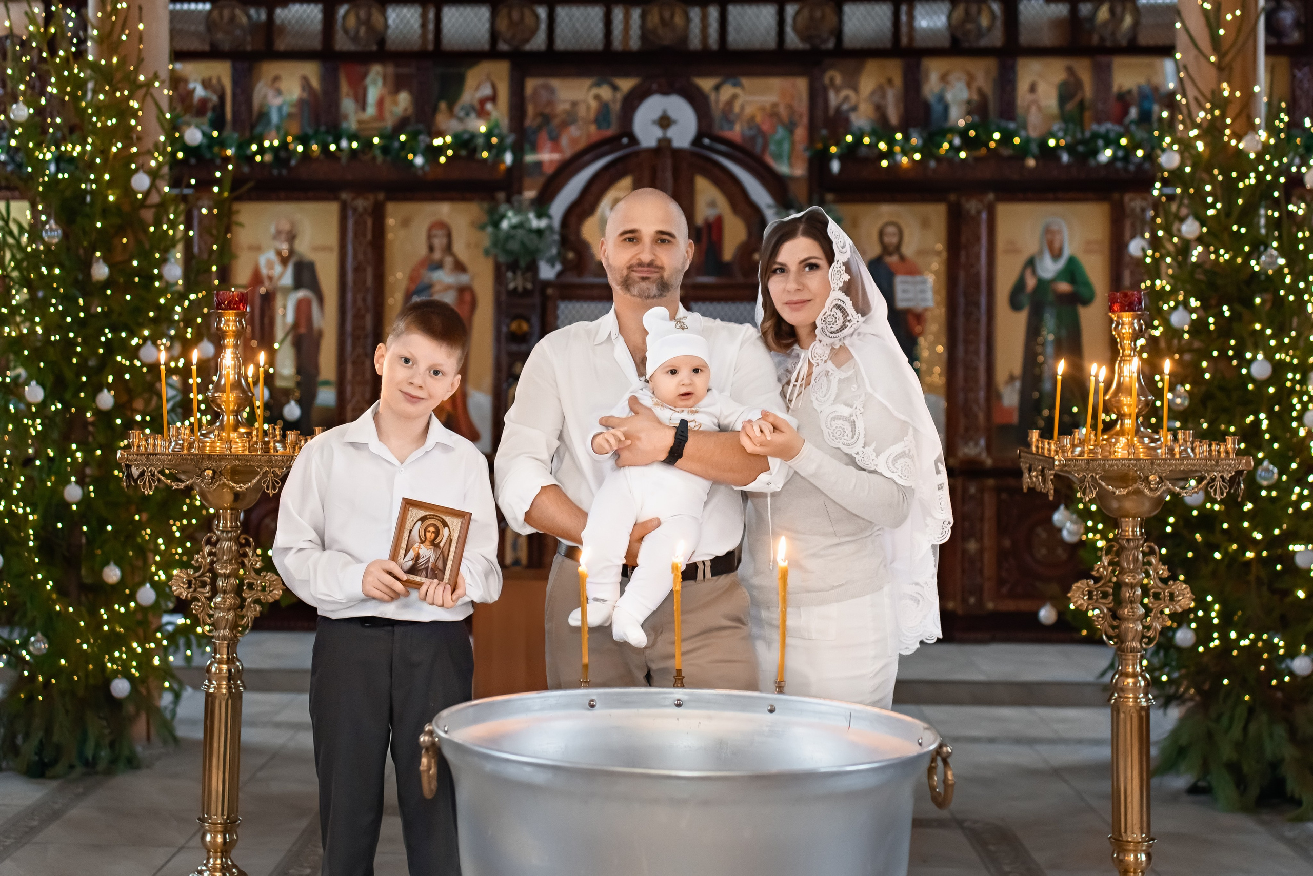 Храм Матроны Московской. Рождество. Церковный фотограф на Таинство Крещения и Венчания в Оренбурге и Оренбургской области Екатерина Белкина