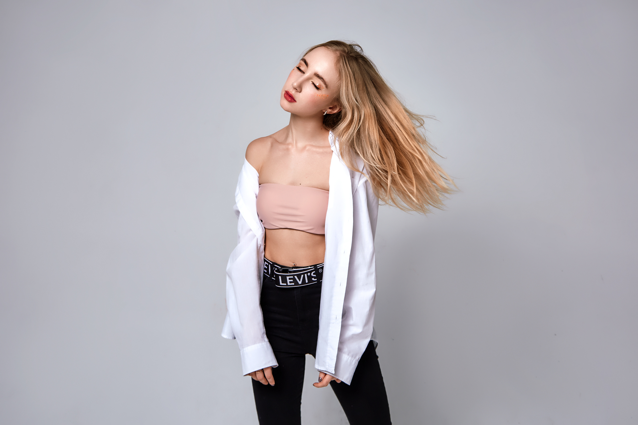 Studio. Shredguard Photo