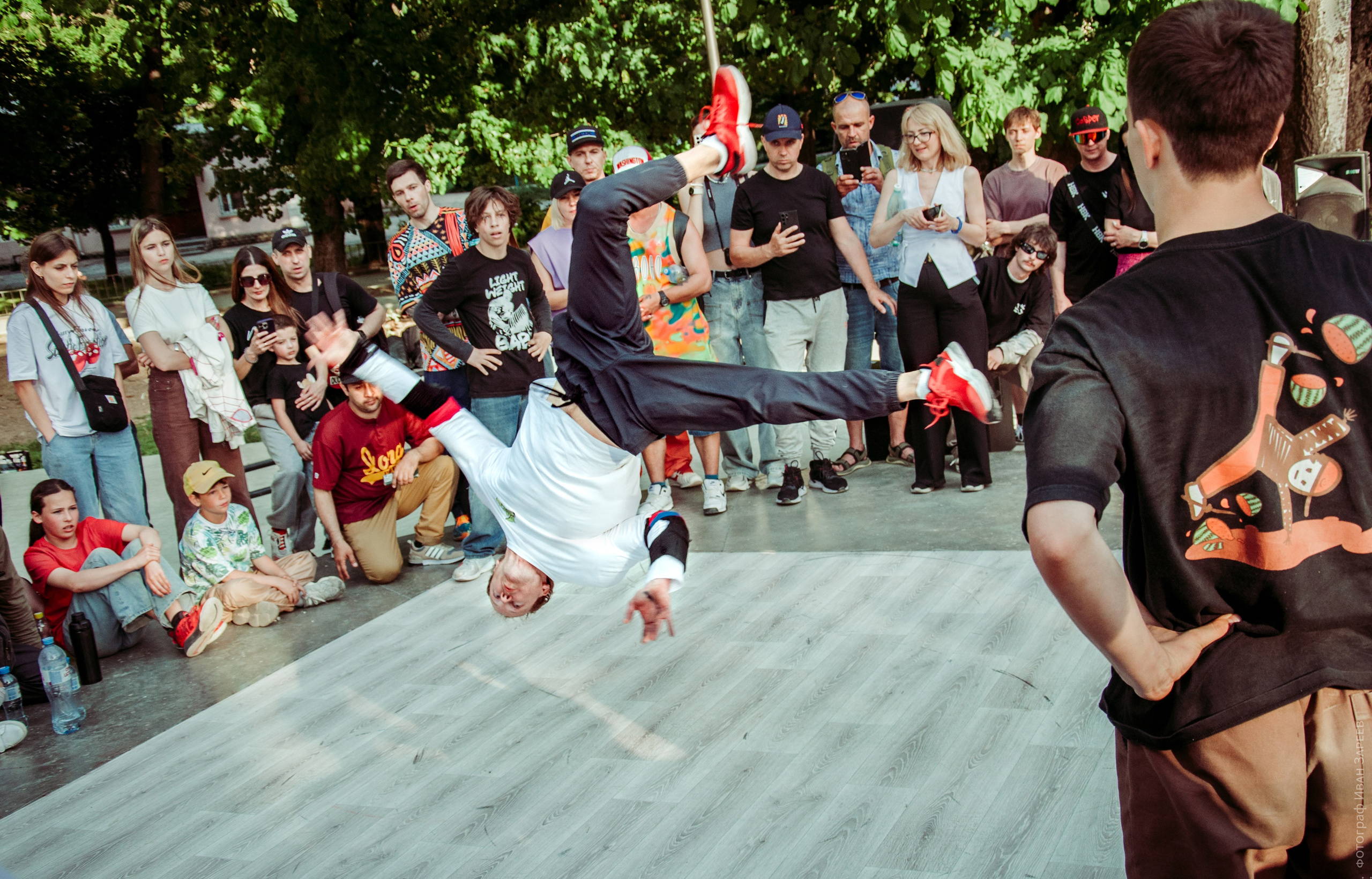 Граффити и брейкинг. Репортажный фотограф в Симферополе Зареев Иван