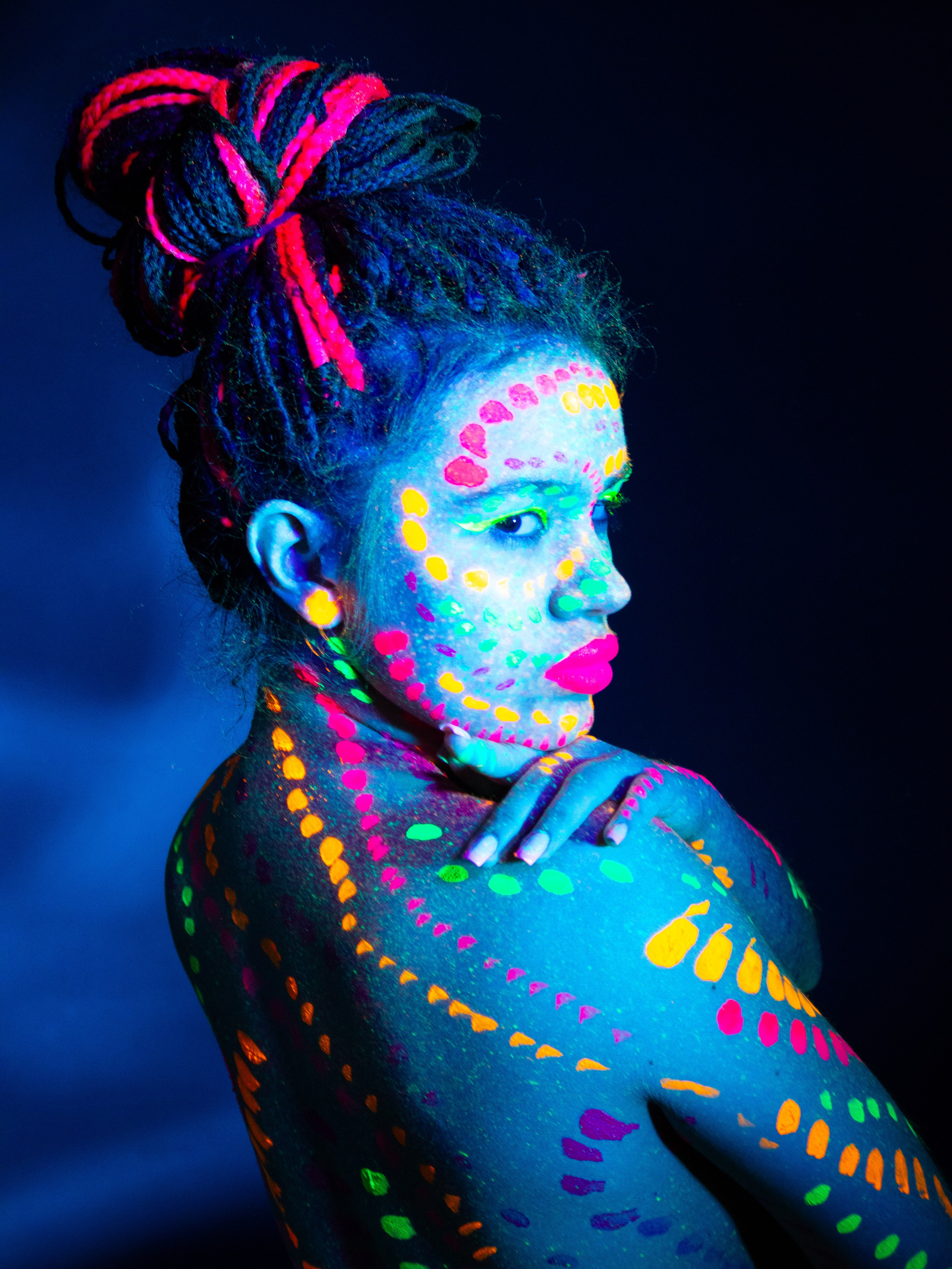 Неоновое безумие. Фотограф из Полысаево Александра Миннигалимова