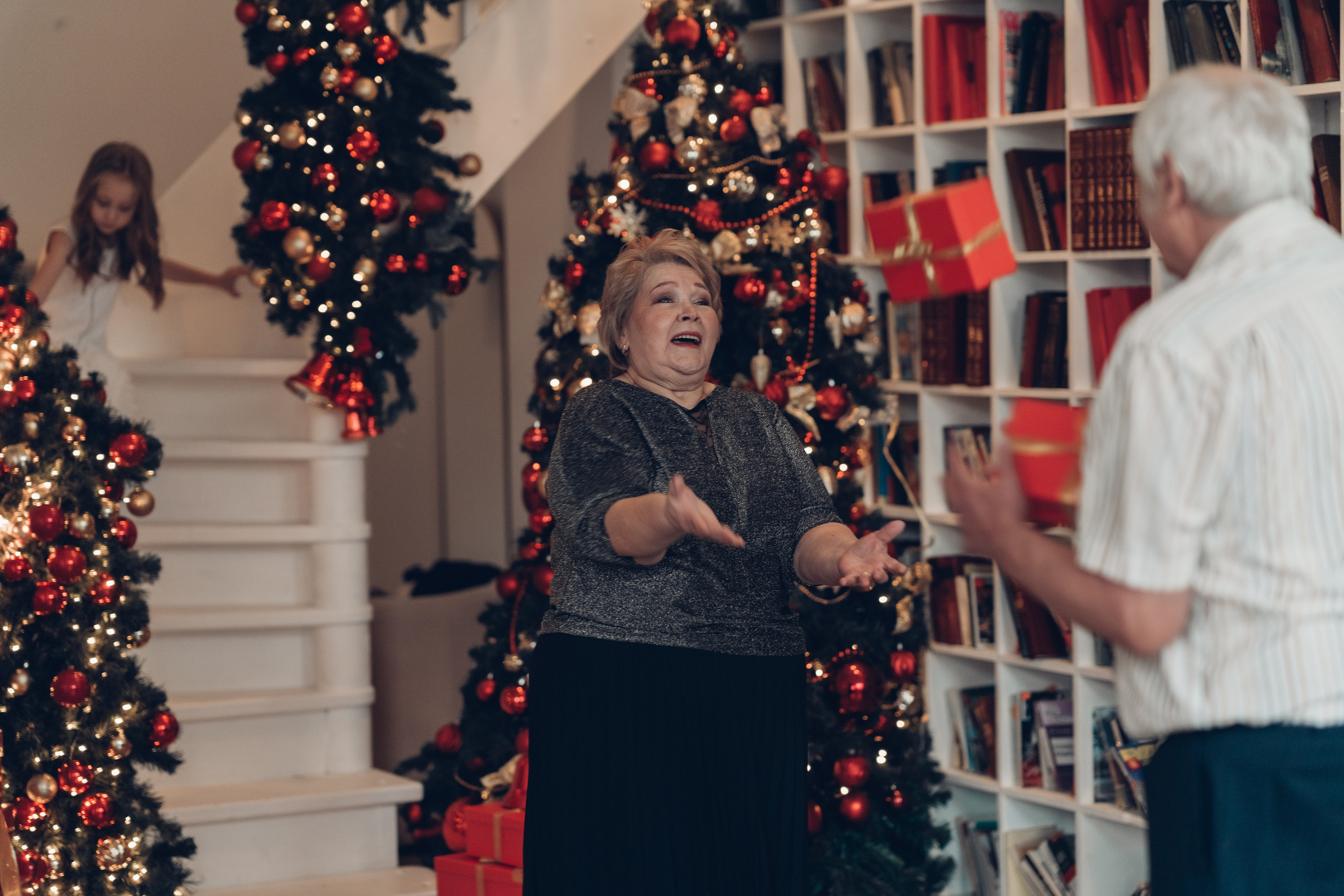 Бабуля с дедулей и внученька). Профессиональный детский и семейный фотограф в Москве Диля Грошева