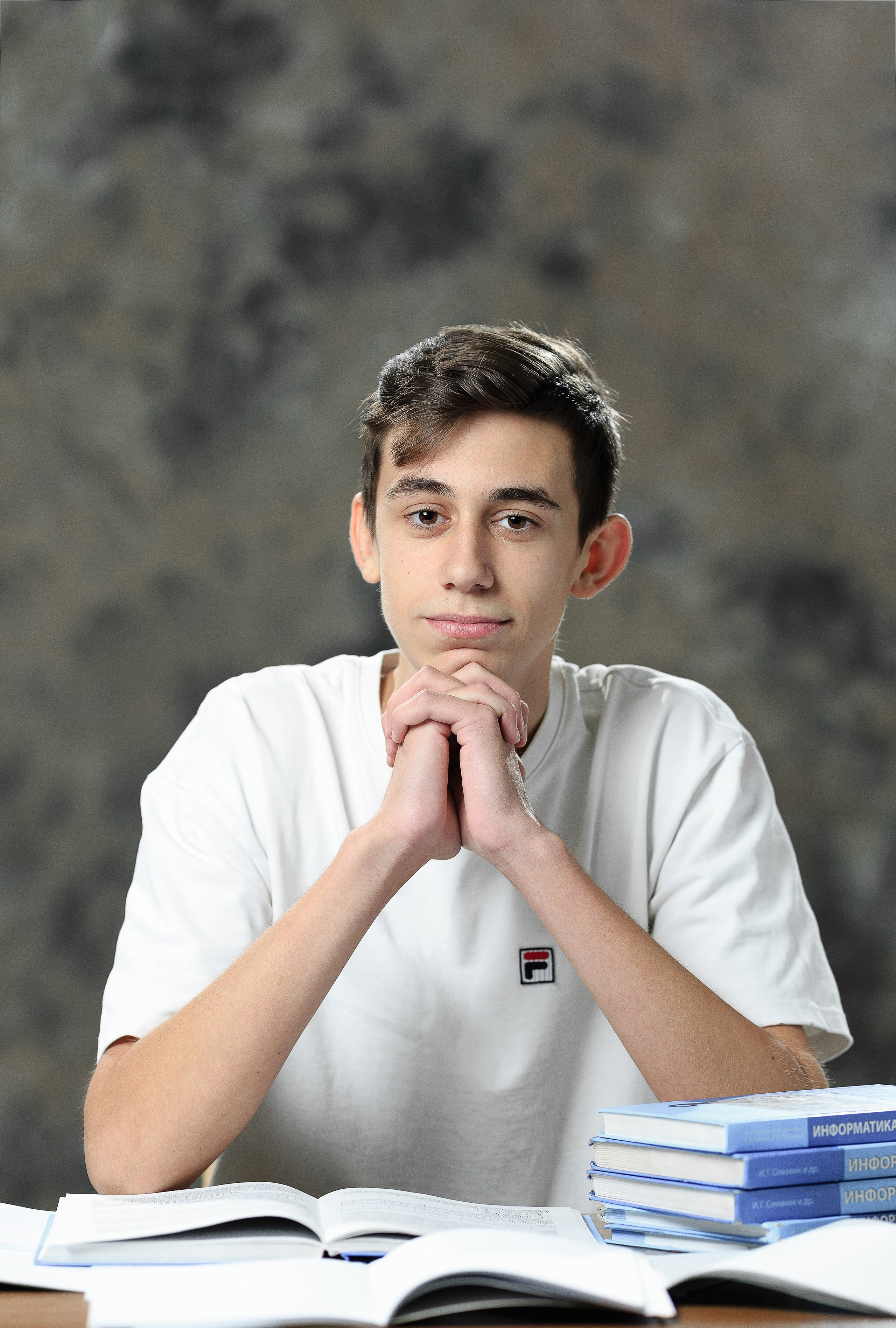 Референсы для старших классов. Классный фотограф, по мнению школьников