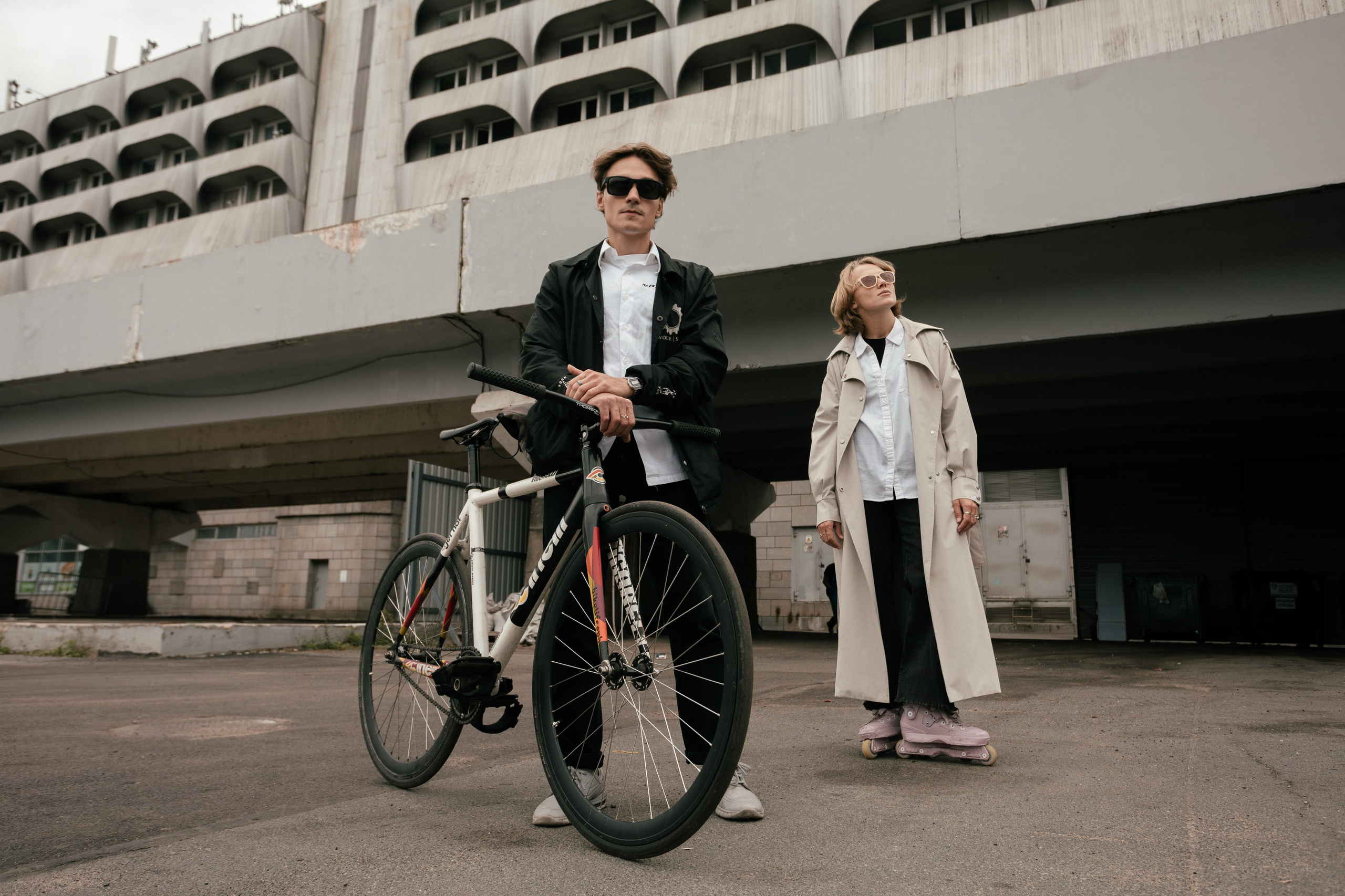 Antonbentframe x dasha_texture_bounce. Шмитов Егор