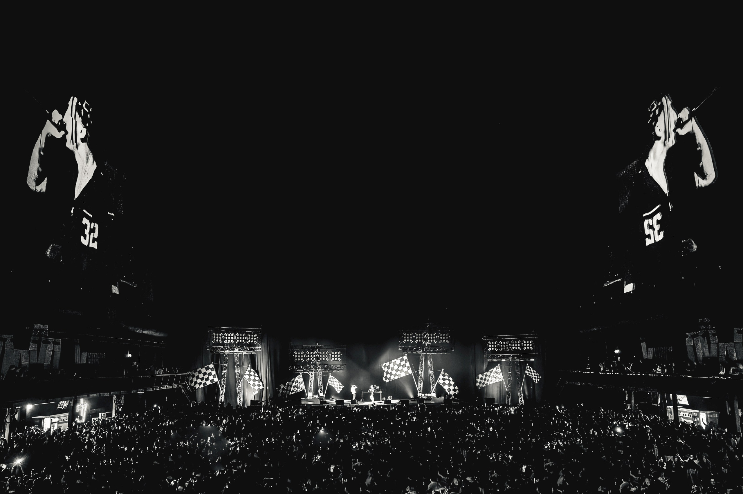 YANIX / MOSCOW / 2025. OOPS