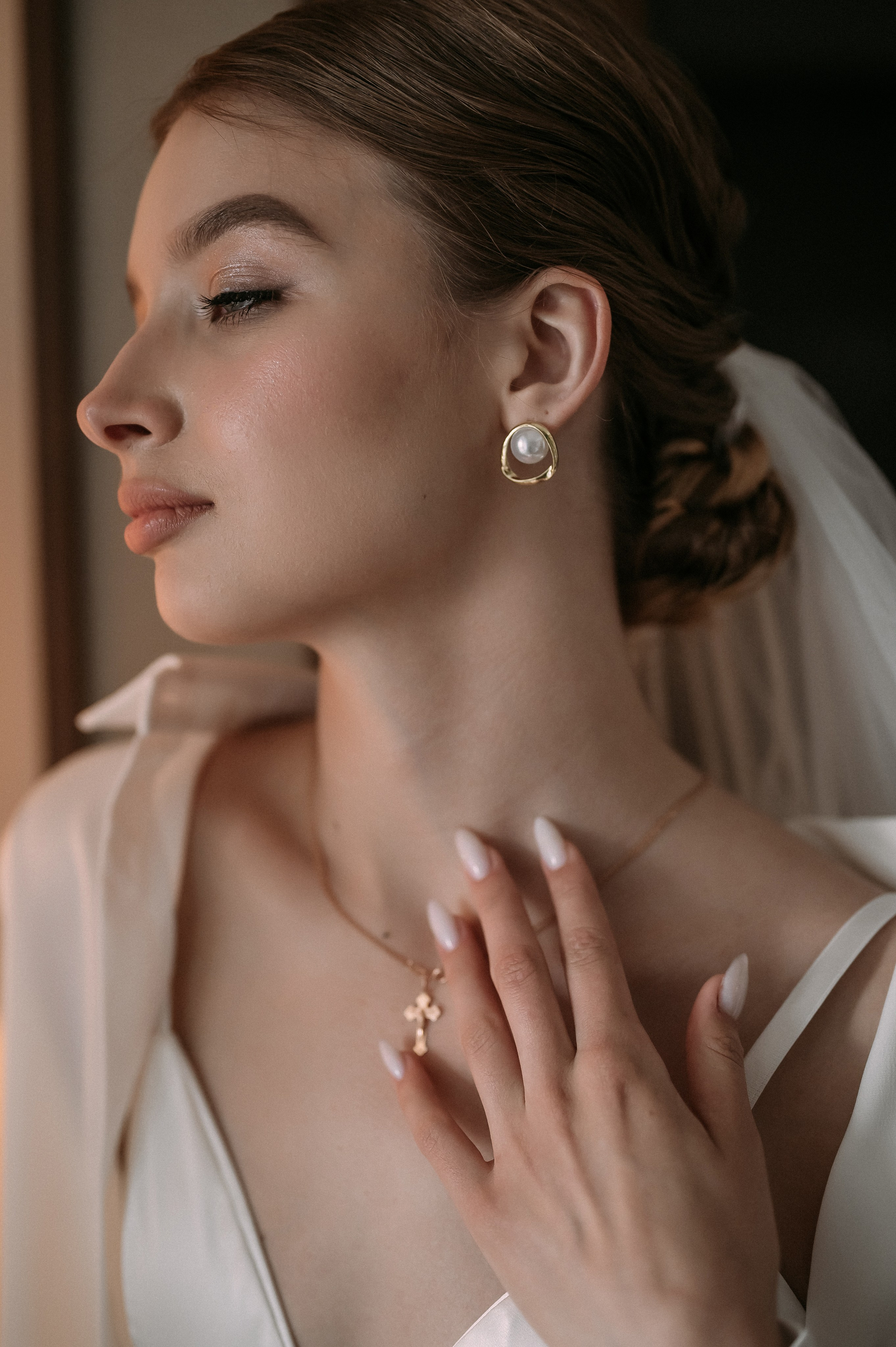 Свадебное утро и прогулка красивой яркой пары. Свадебный и семейный фотограф в Симферополе Дарья Маркова