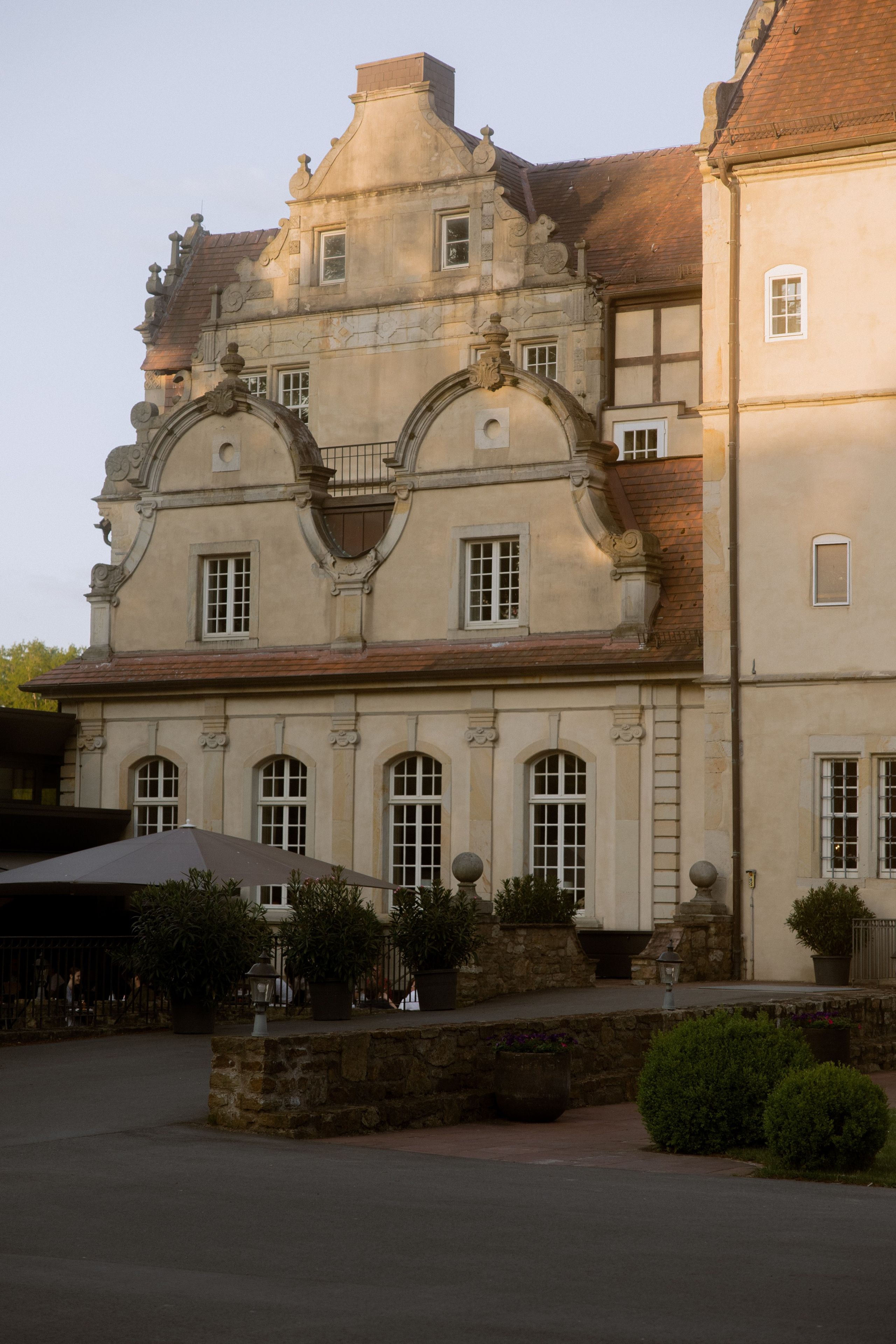 Germany, Schloss Münchhausen. Hochzeitsfotografin Galina Bikowez