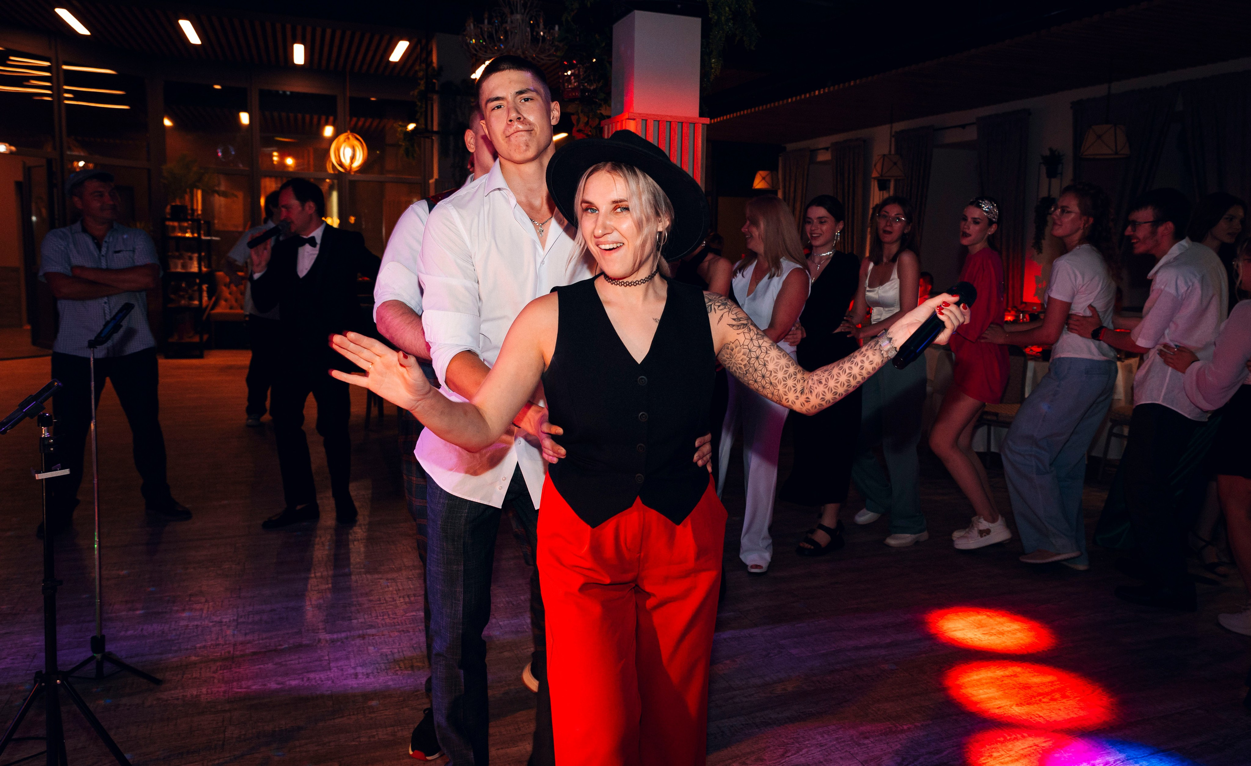 Выпускной (Калуга). Кавер-группа «Те-самые» на свадьбу, корпоратив! В Туле, Москве, Калуге