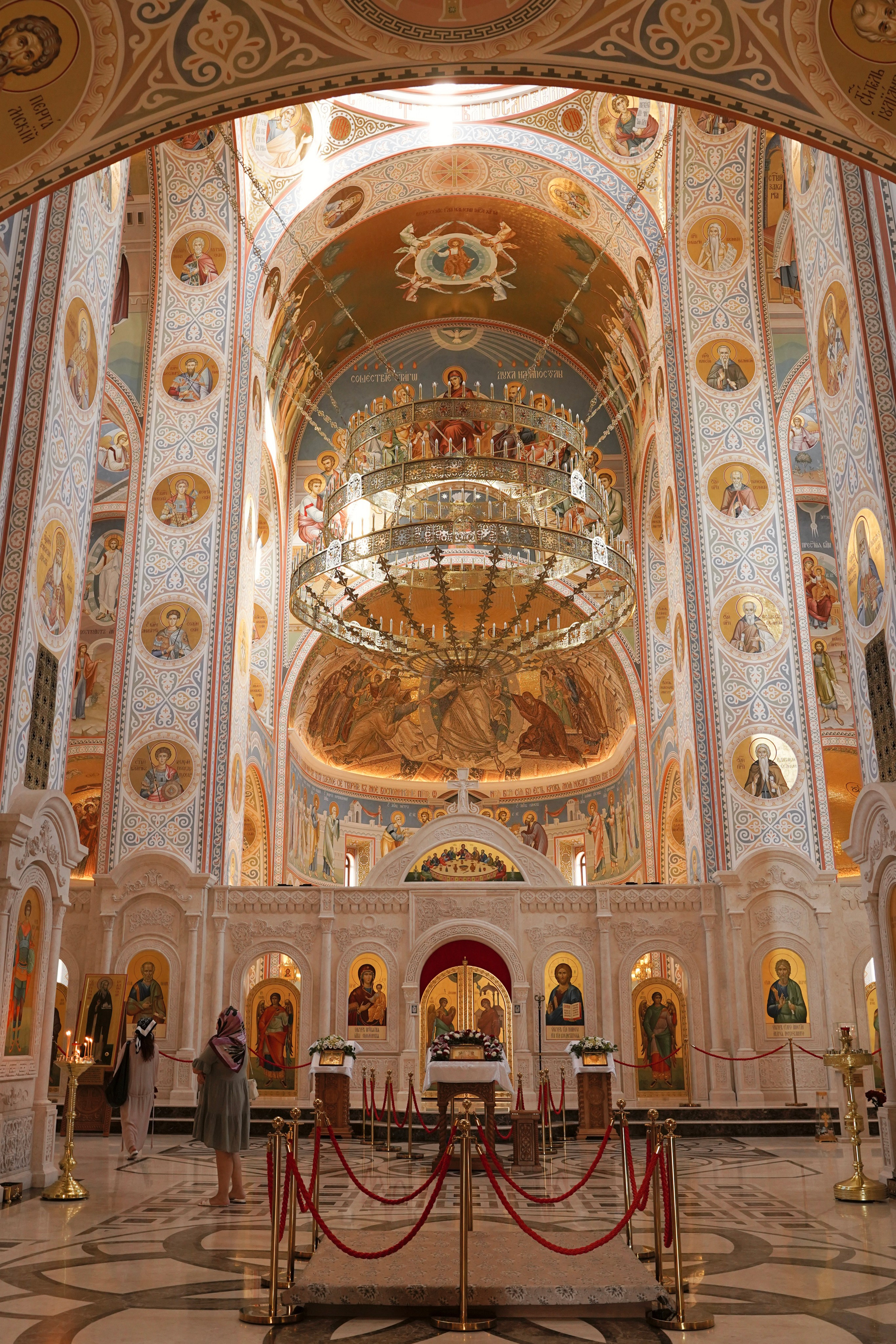 Таинство Крещения, Венчание. Универсальный фотограф в Геленджике Сидорина Кристина