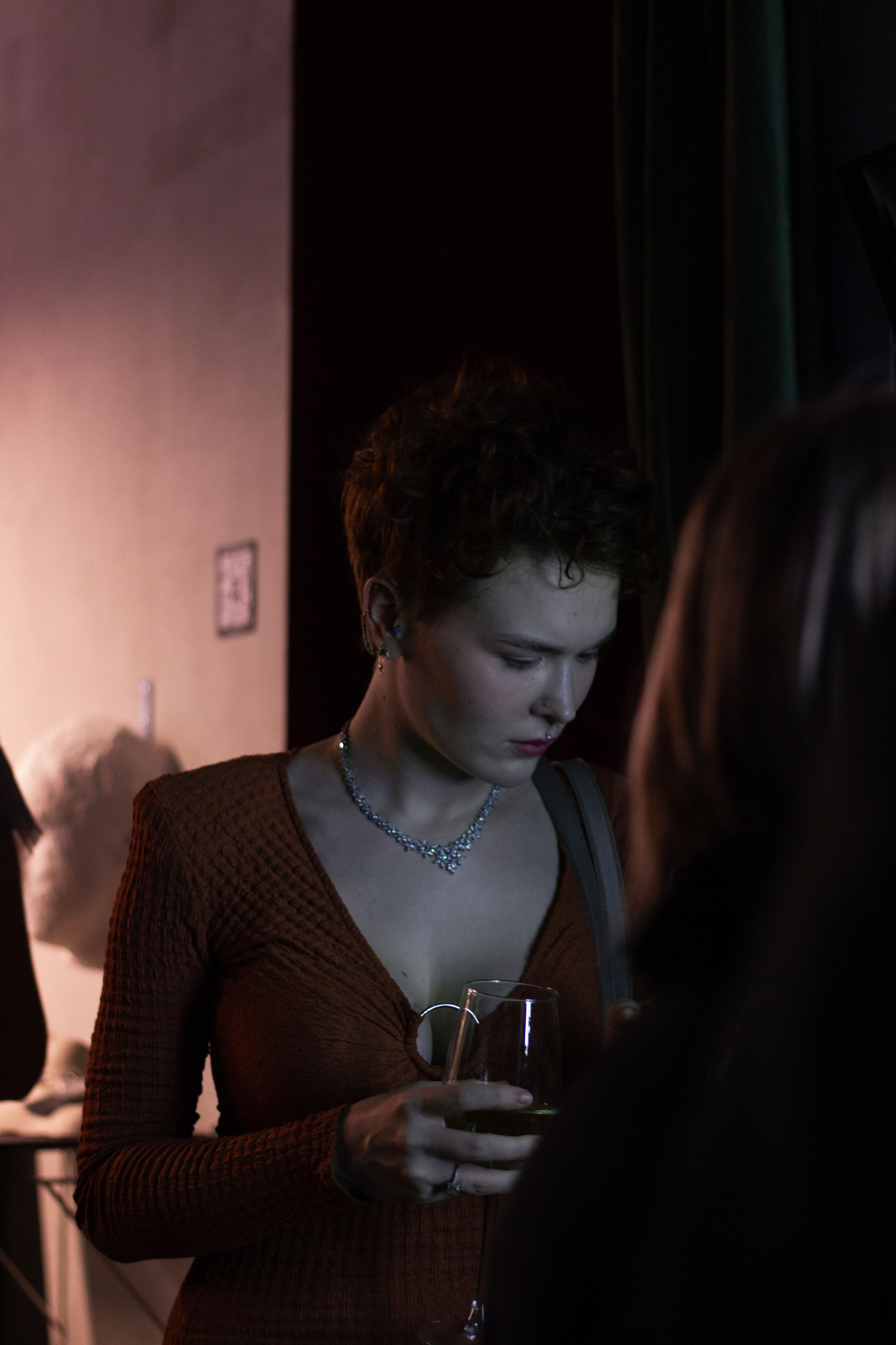 Бильярдная «Крученых» некрореализм. Юля Мурашова портретный и документальный фотограф