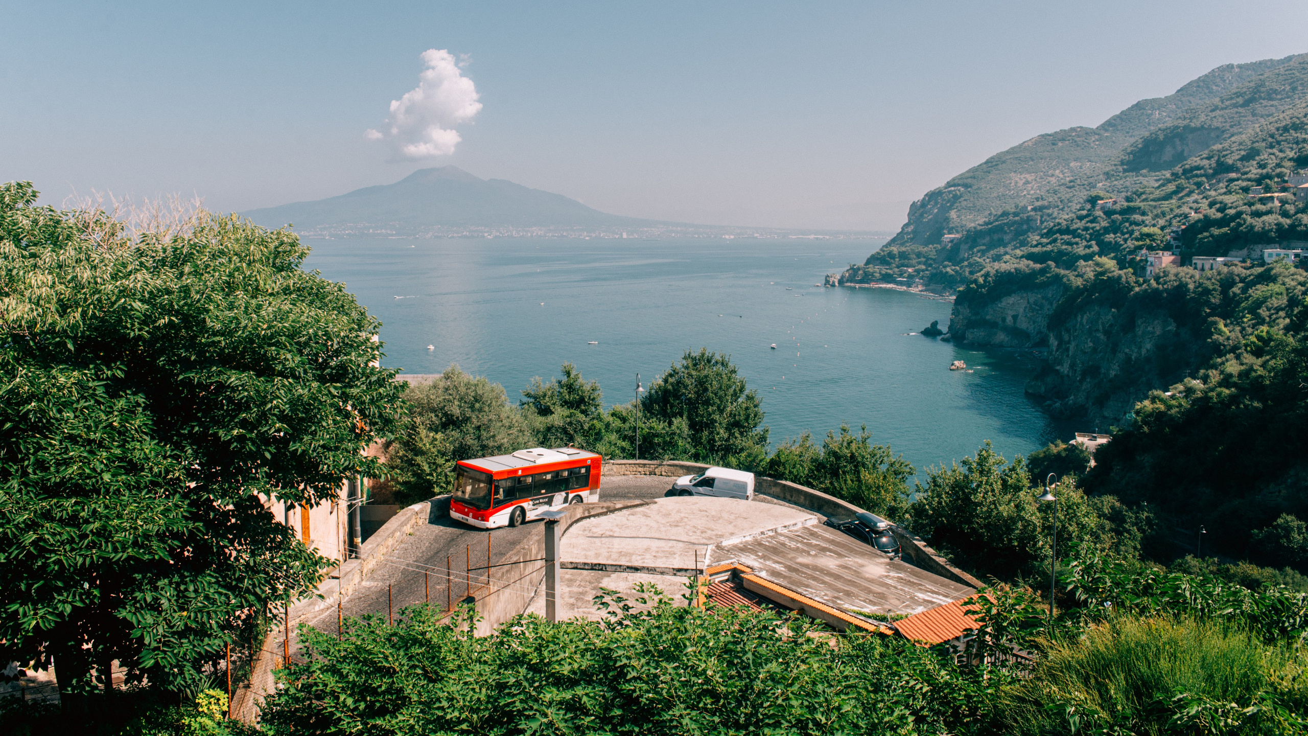 Вид на Везувий