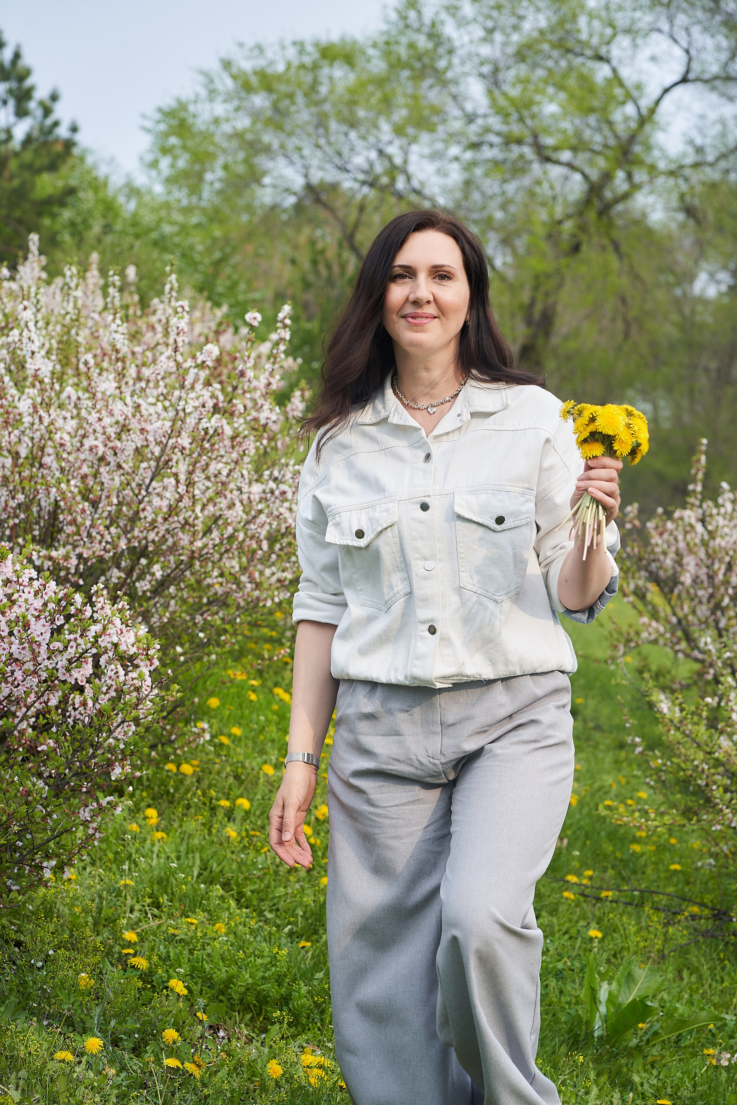 Прогулка в цветении. Анна Катасонова