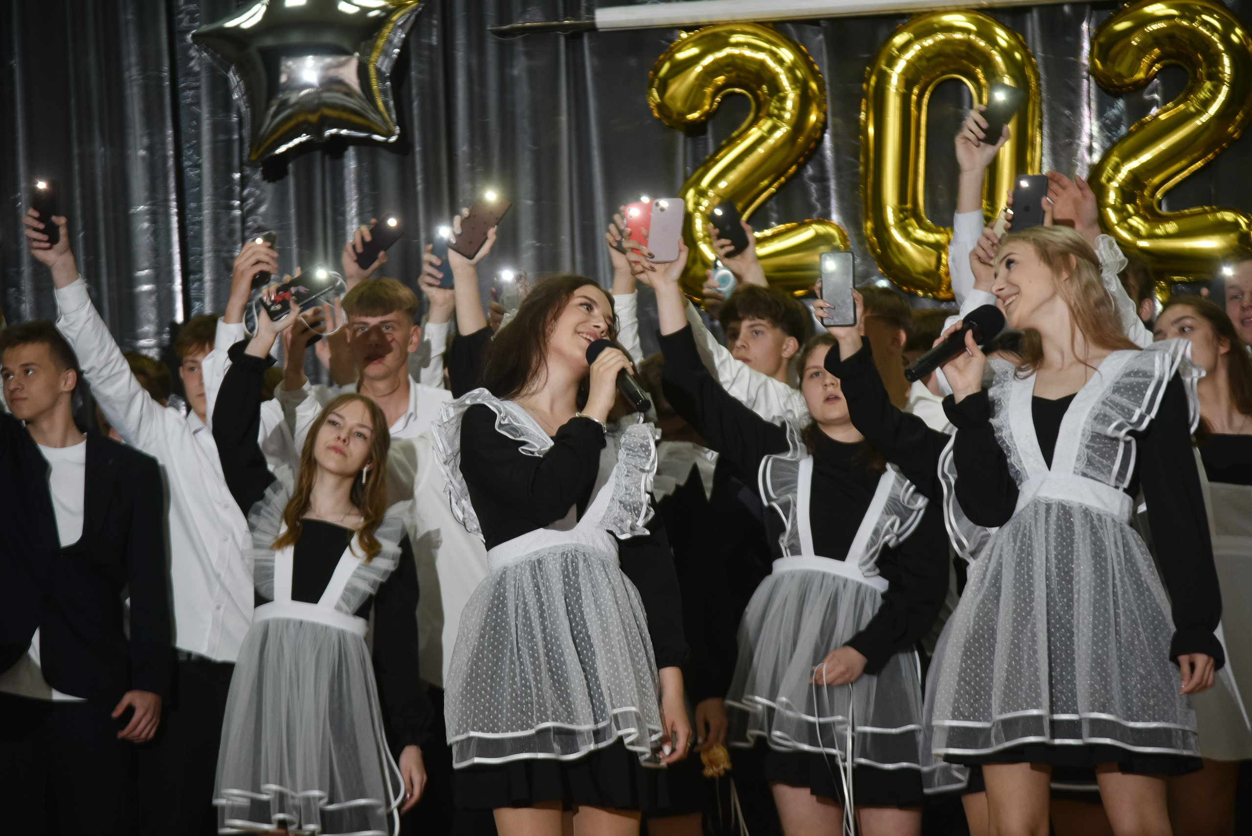 Последний звонок 🔔. Фотограф Олег Юршевич Солигорск Минск