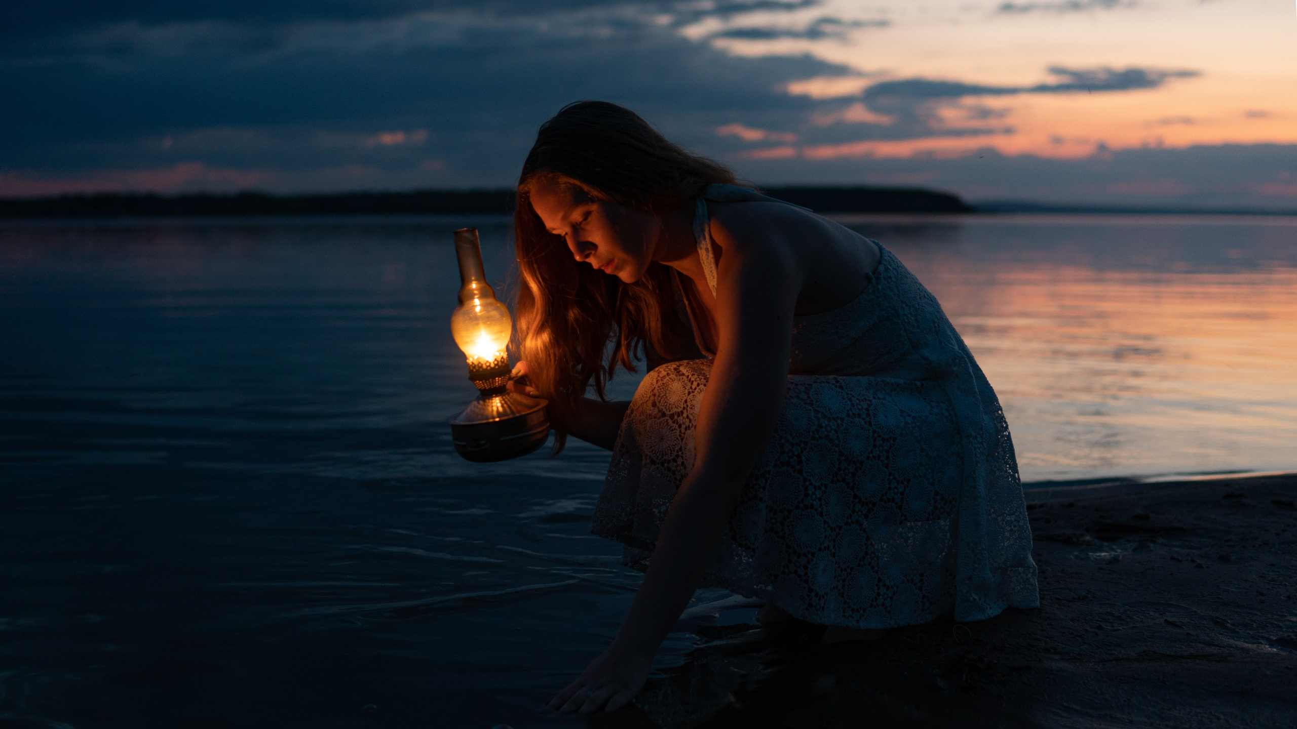 У реки. Творческий и репортажный фотограф в Москве Клим Долгов