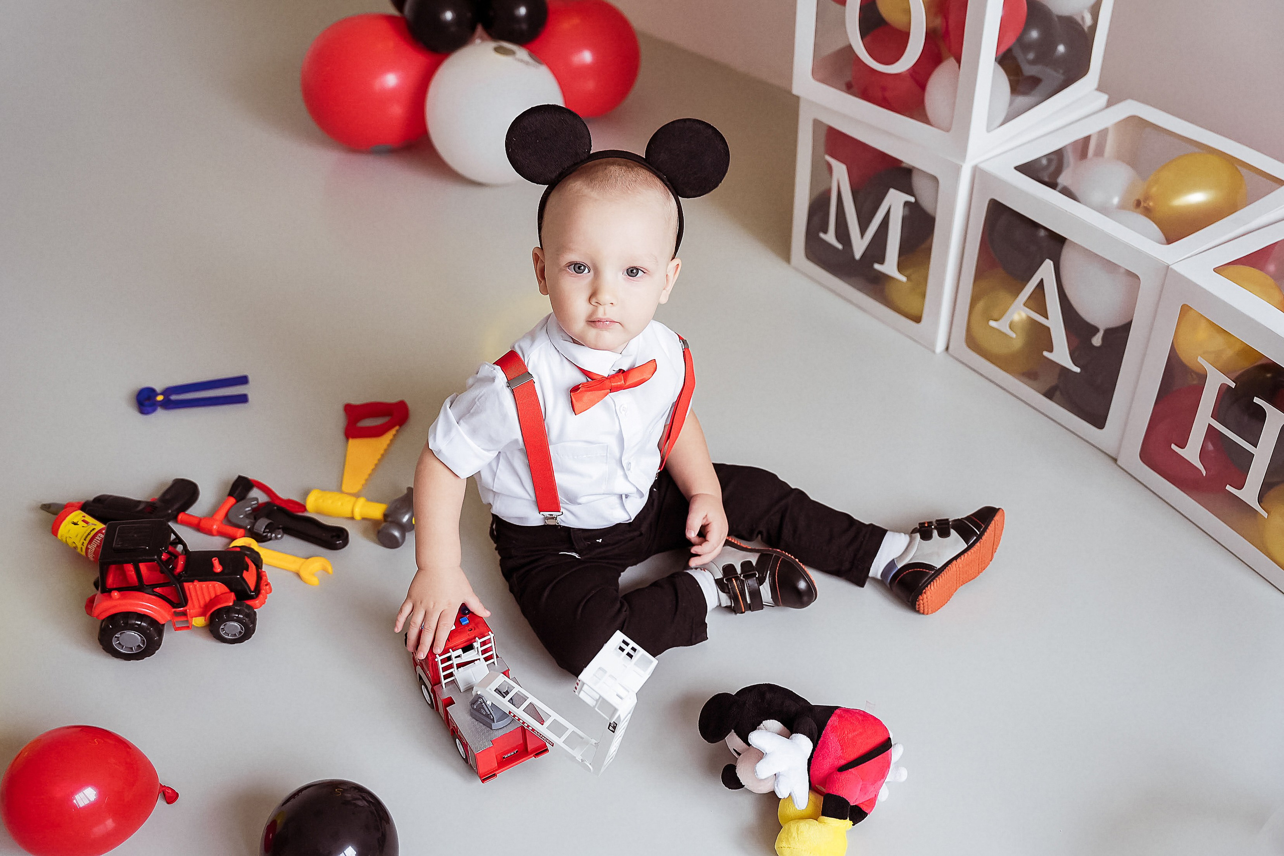 Фотосессия Ромика в стиле Микки Мауса. Фотограф Светлана Боровикова в Домодедове