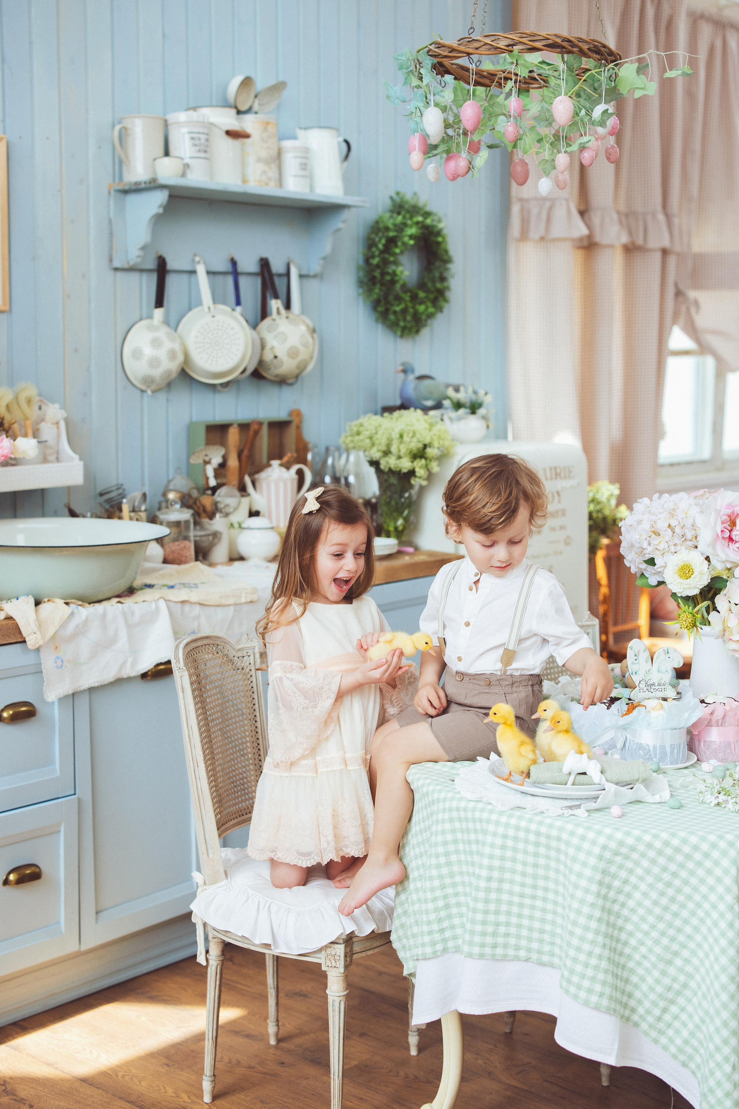 Пасхальные фотосессии в фотостудии Ольги Сурухановой, город Краснодар. Семейный и детский фотограф в Краснодаре Анна Трашкова