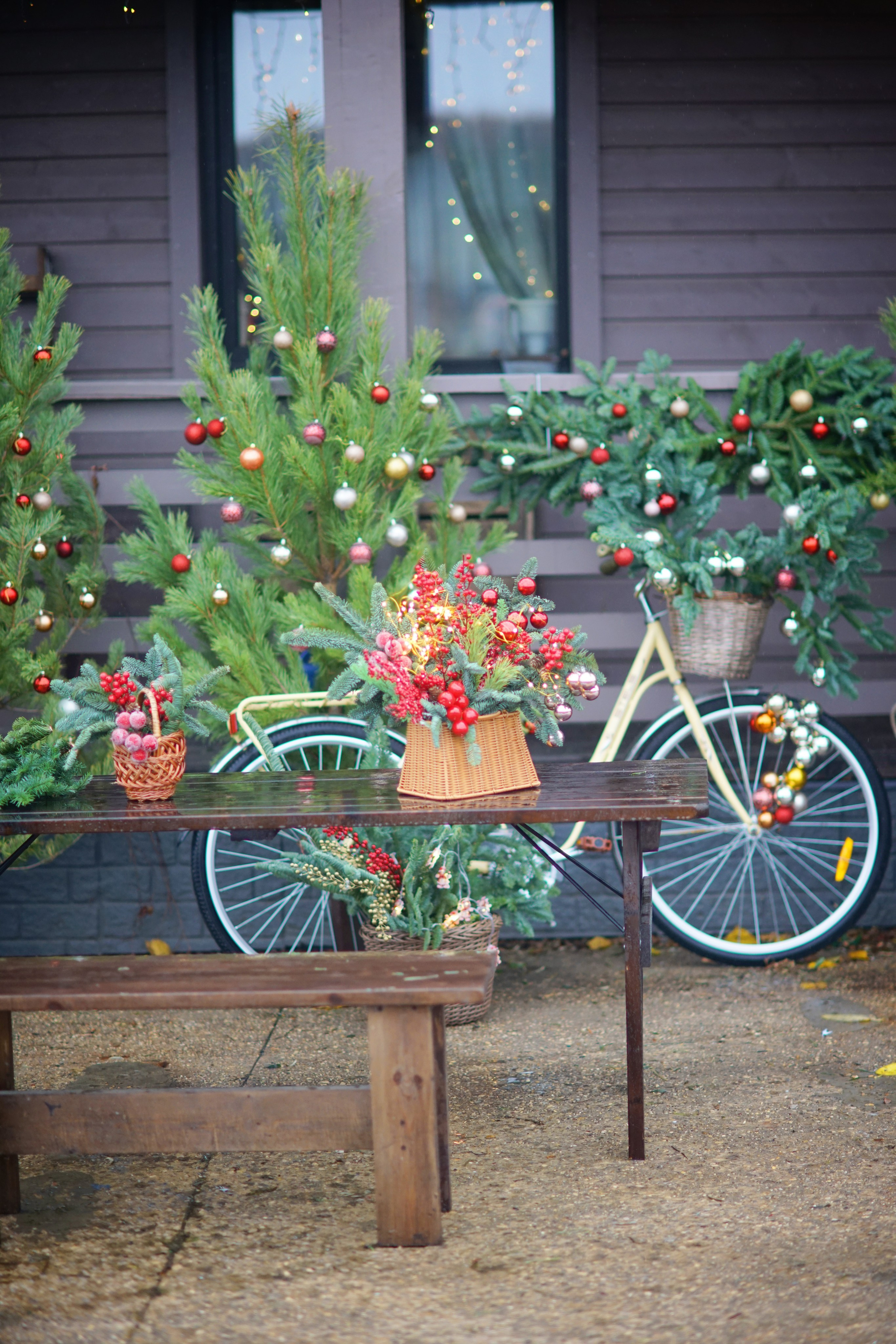 Территория у дома и веранды. Фотодача — загородный дом для съемок в Домодедово, Московская область
