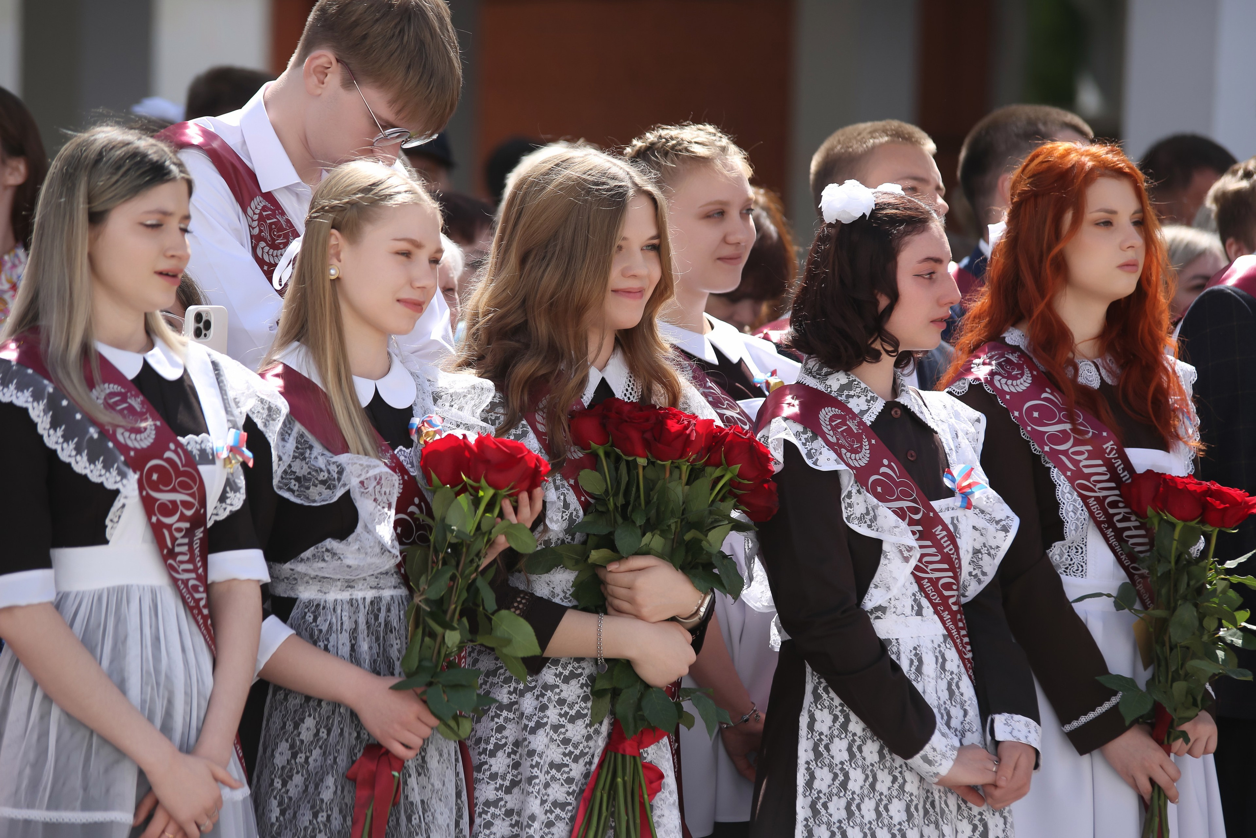 ЛИНЕЙКА «ПОСЛЕДНИЙ ЗВОНОК» 9 ШКОЛА 2024 г МЦЕНСК. ТВОЙ АЛЬБОМ / ТВОИ ПРАВИЛА