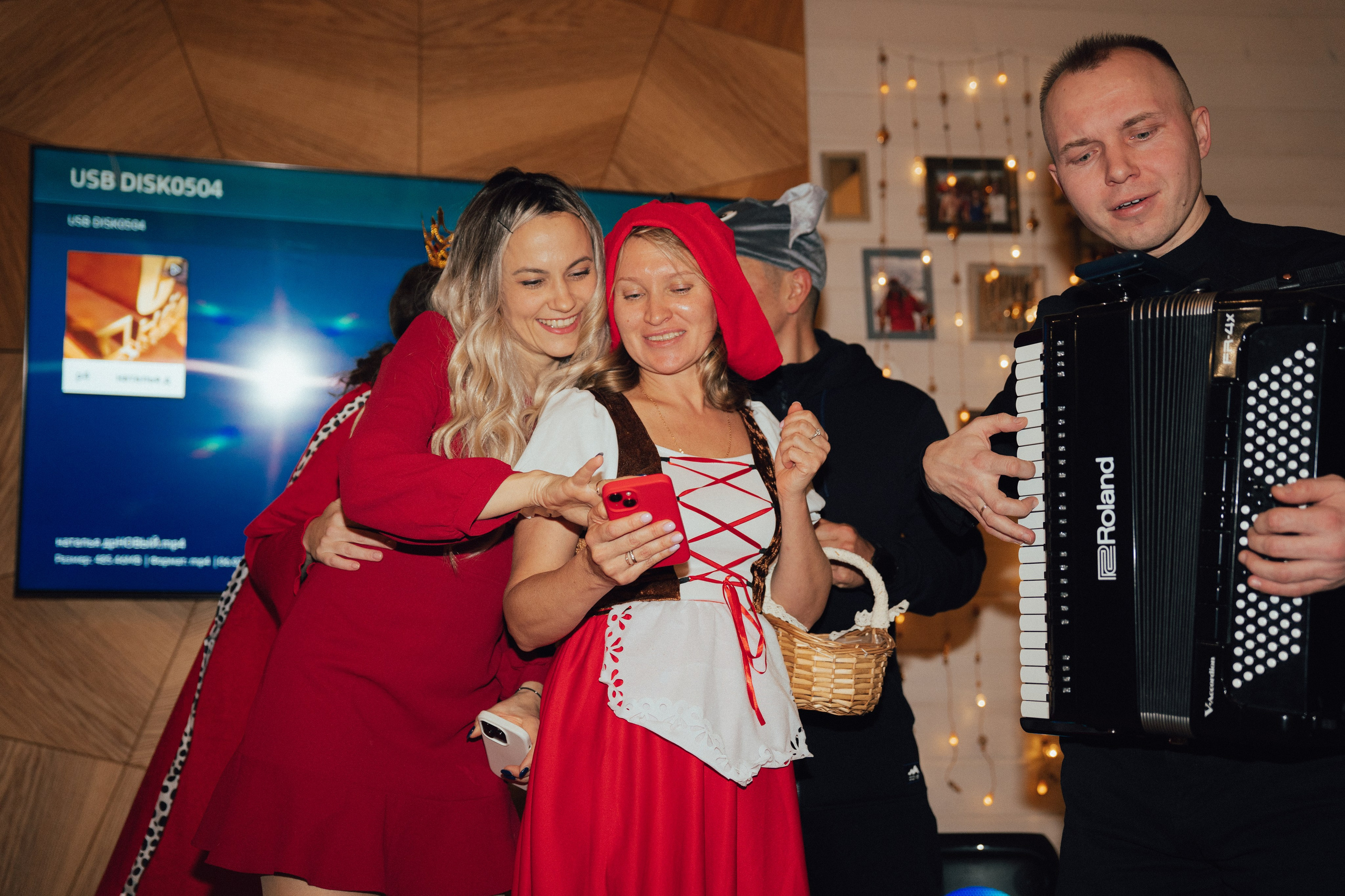 День Рождения «Союзмультфильм». Свадебный и портретный фотограф в Санкт-Петербурге Софья Каркачева