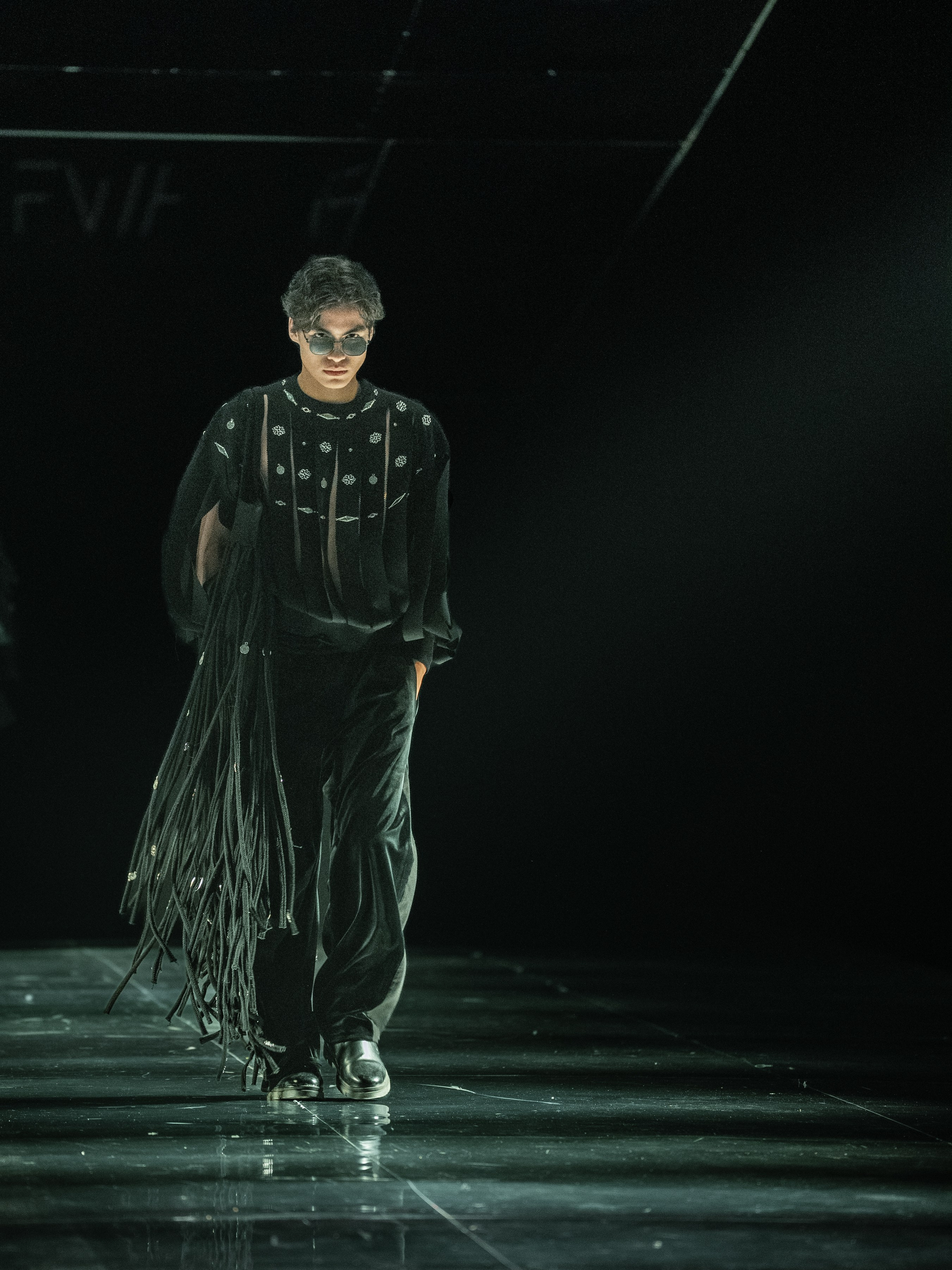 Visa Fashion Week Almaty Pre-Fall 2026 April Leonid Zherebtsov. Сайт Алматинского НЮ АРТ, будуар и фэшн фотографа Дениса Карпенко