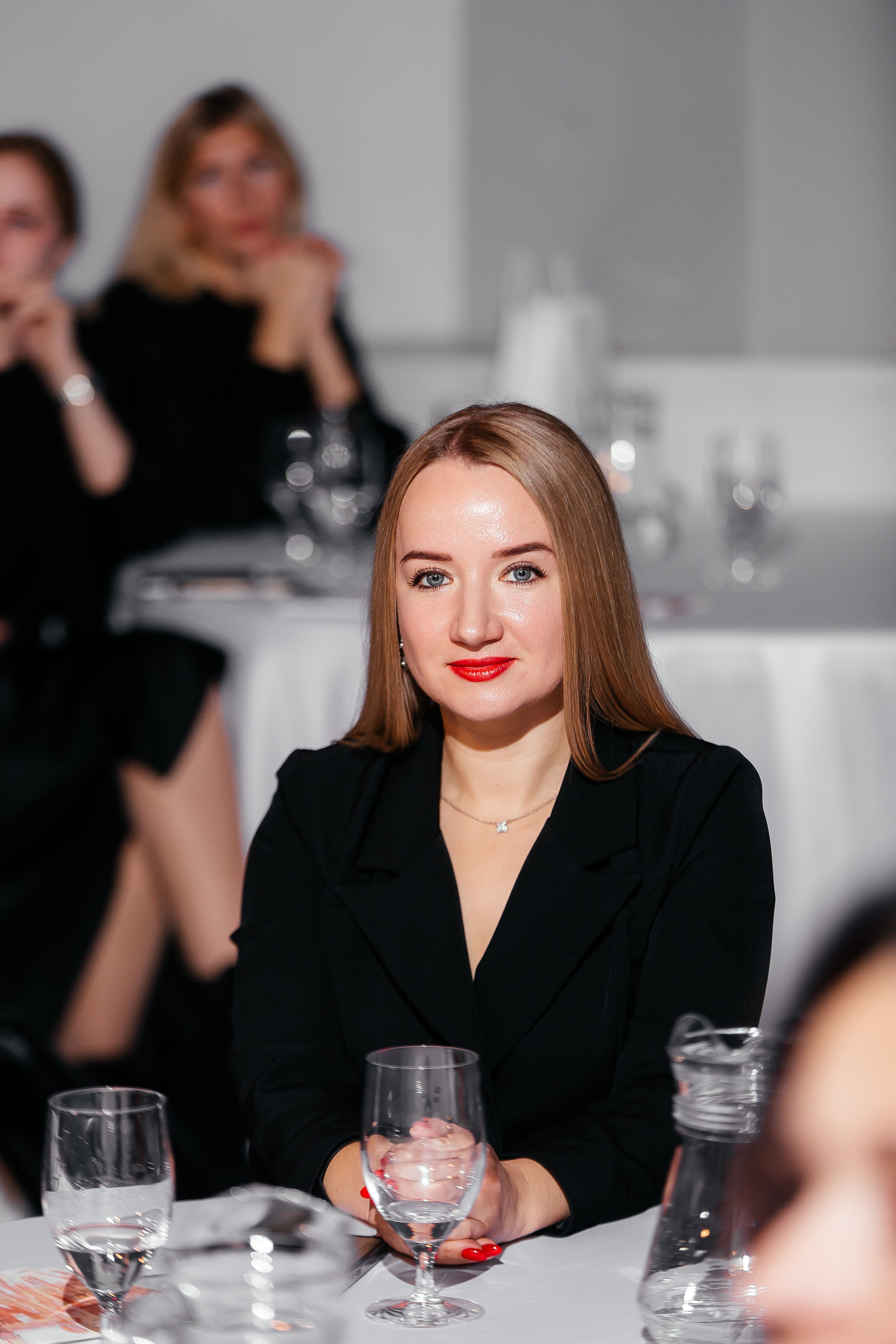 Фотозона+выступление спикеров. Фотограф в Красноярске Надежда Воскресенская