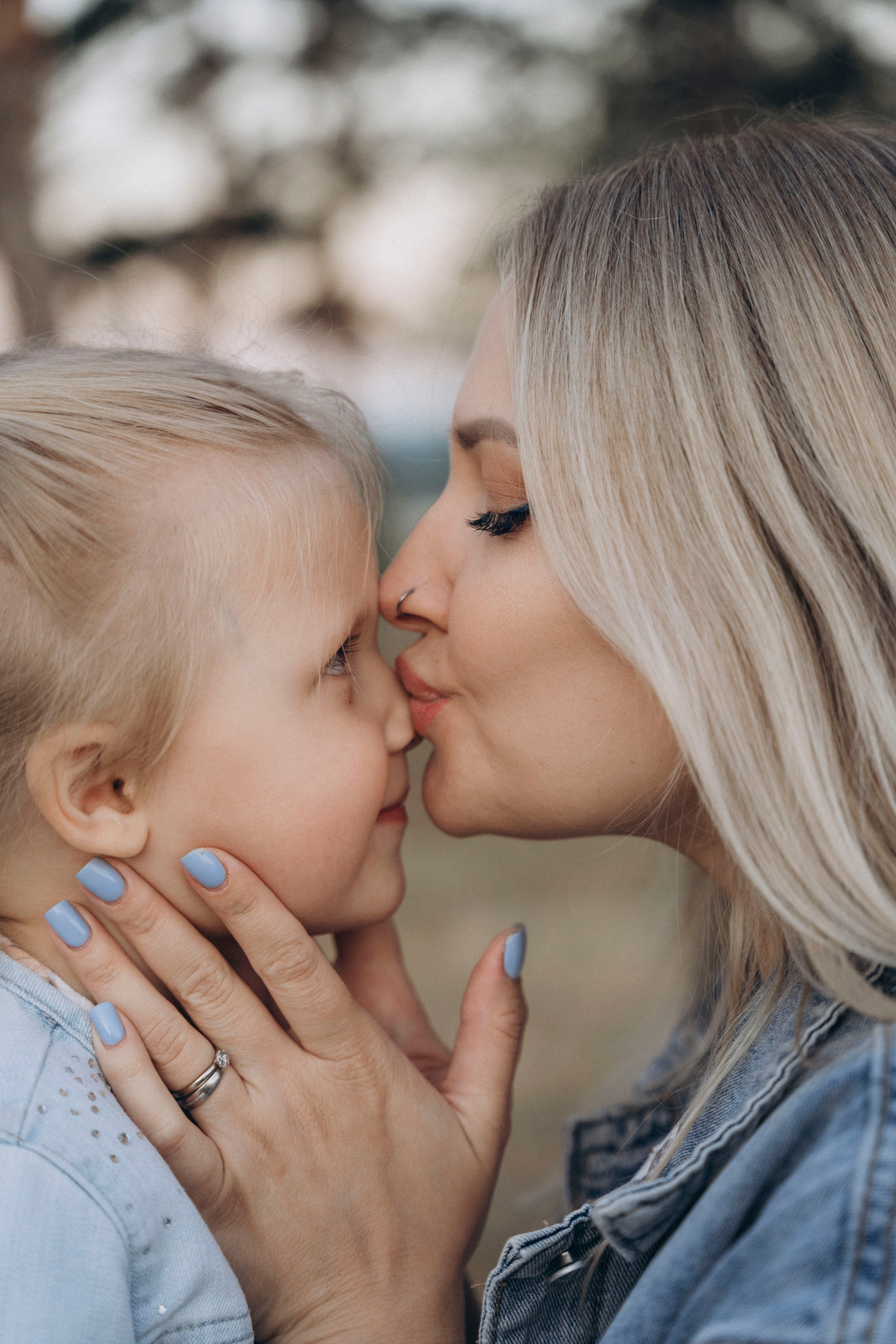 На улице. Фотограф Волгоград Ксения Устинова