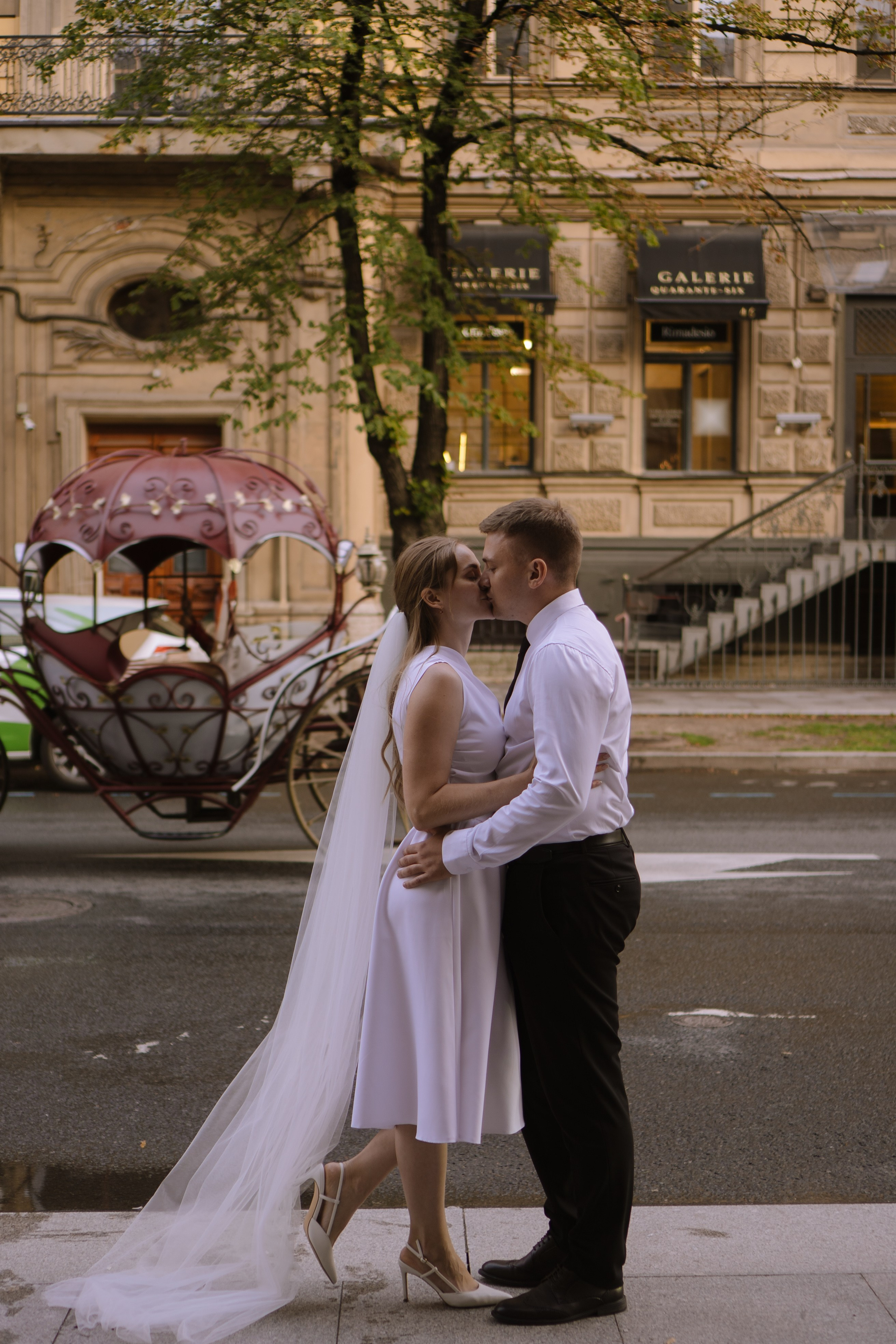 СВАДЕБНАЯ СЬЕМКА С ИСАКИЕВСКИМ СОБОРОМ, АСТОРИЯ И ЗАКОНОДАТЕЛЬНОЕ СОБРАНИЕ. Профессиональный фотограф, Санкт-Петербург — Виктория Богомолова