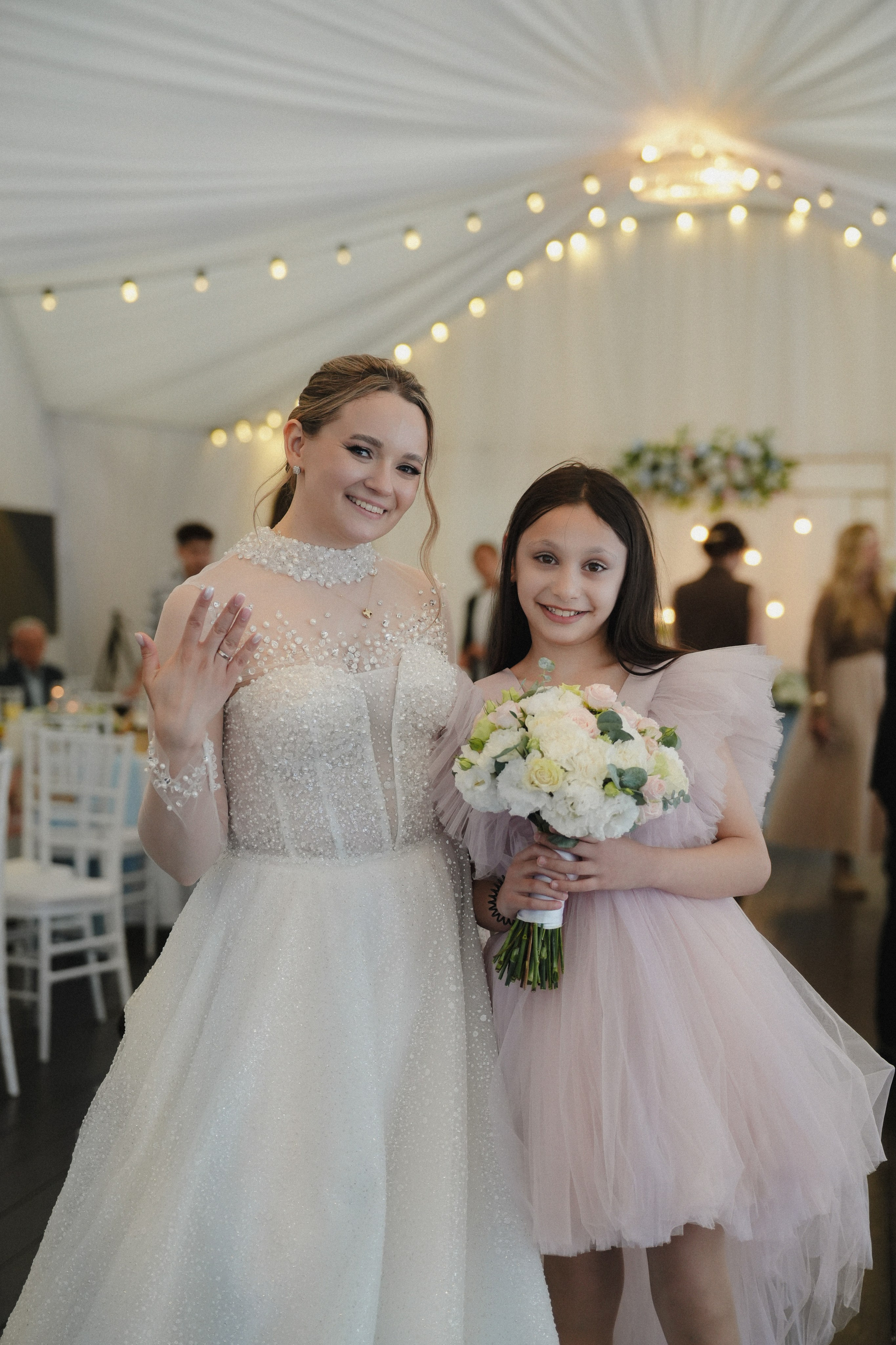 Сборы жениха и невесты, бракосочетание в Савеловском загсе, выездная церемония